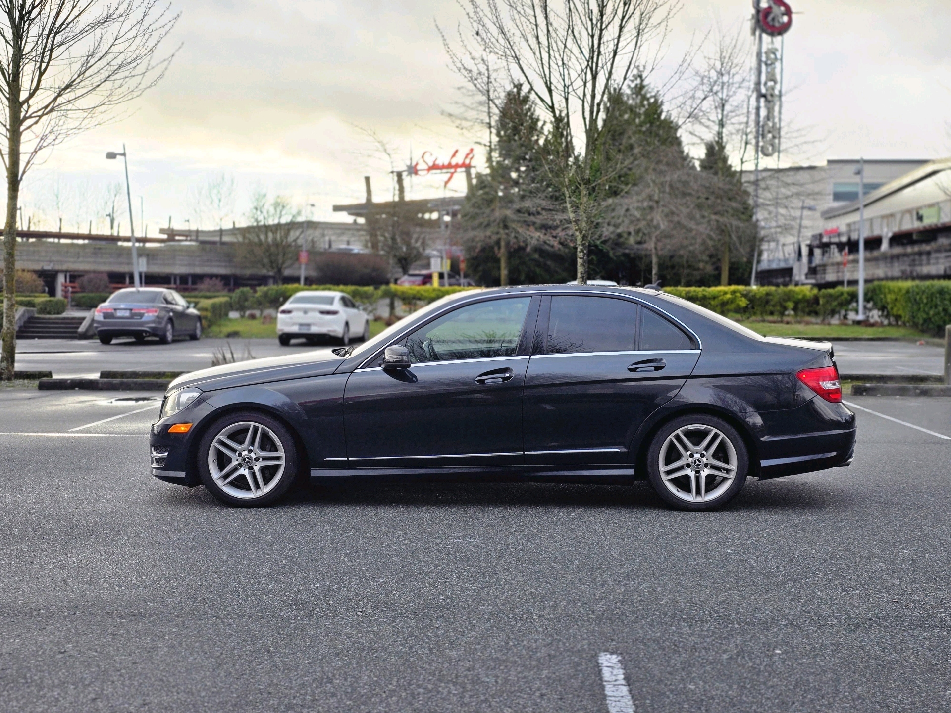 /moryaautosltd/2012-Mercedes-Benz-C-Class-4210484384271951.jpg