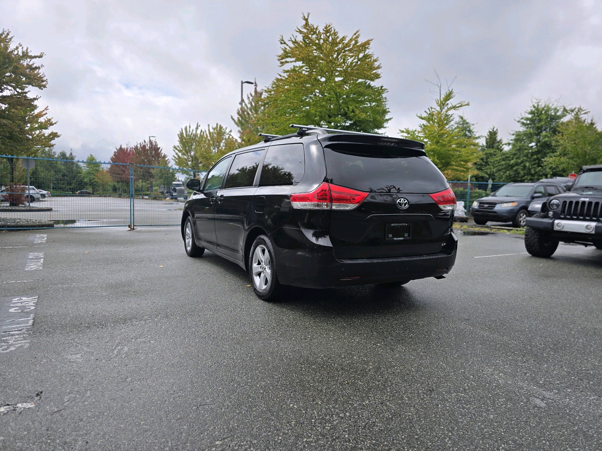 /moryaautosltd/2012-Toyota-Sienna-10466793836368238.jpg