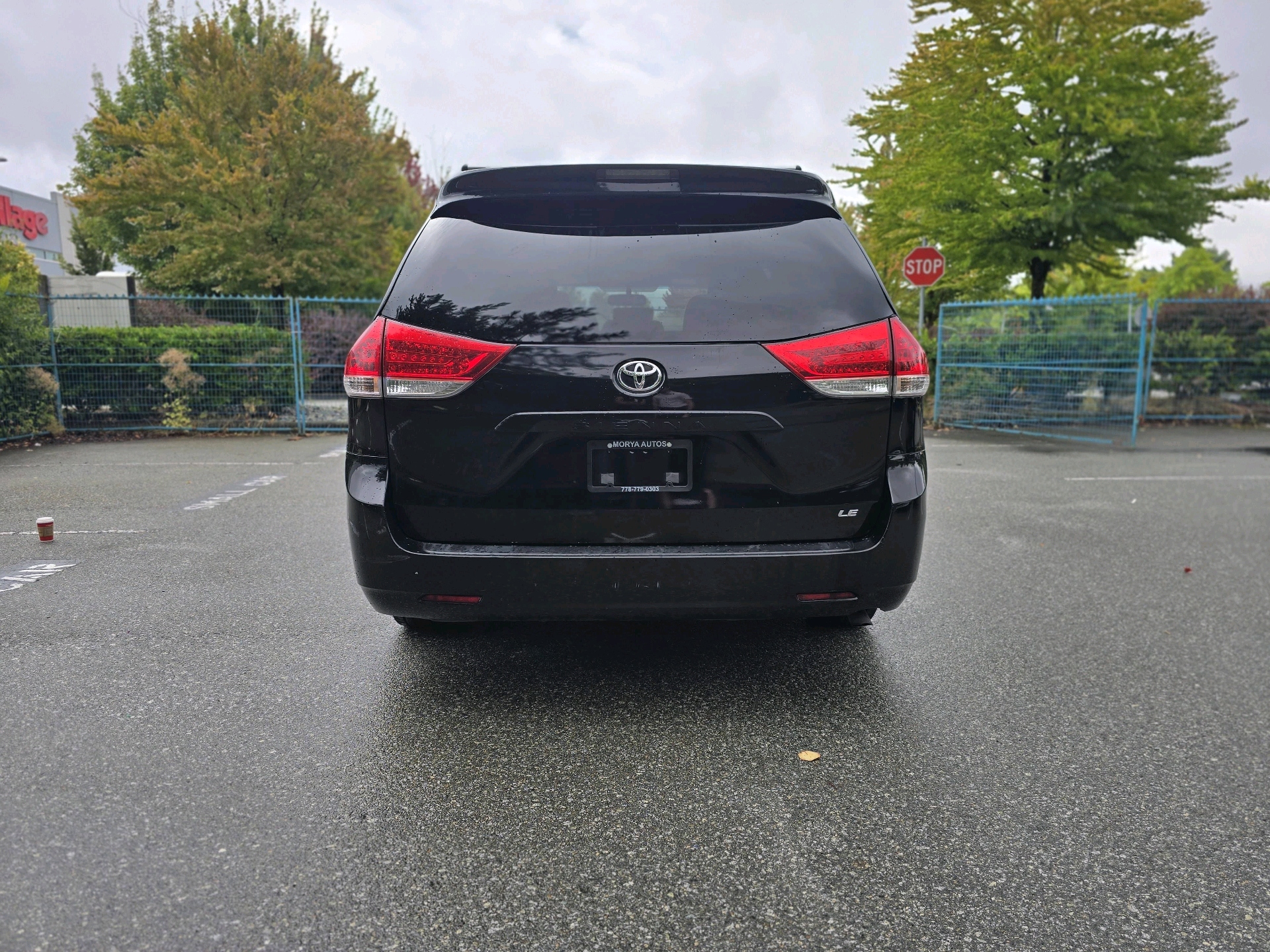 /moryaautosltd/2012-Toyota-Sienna-4602363526458584.jpg