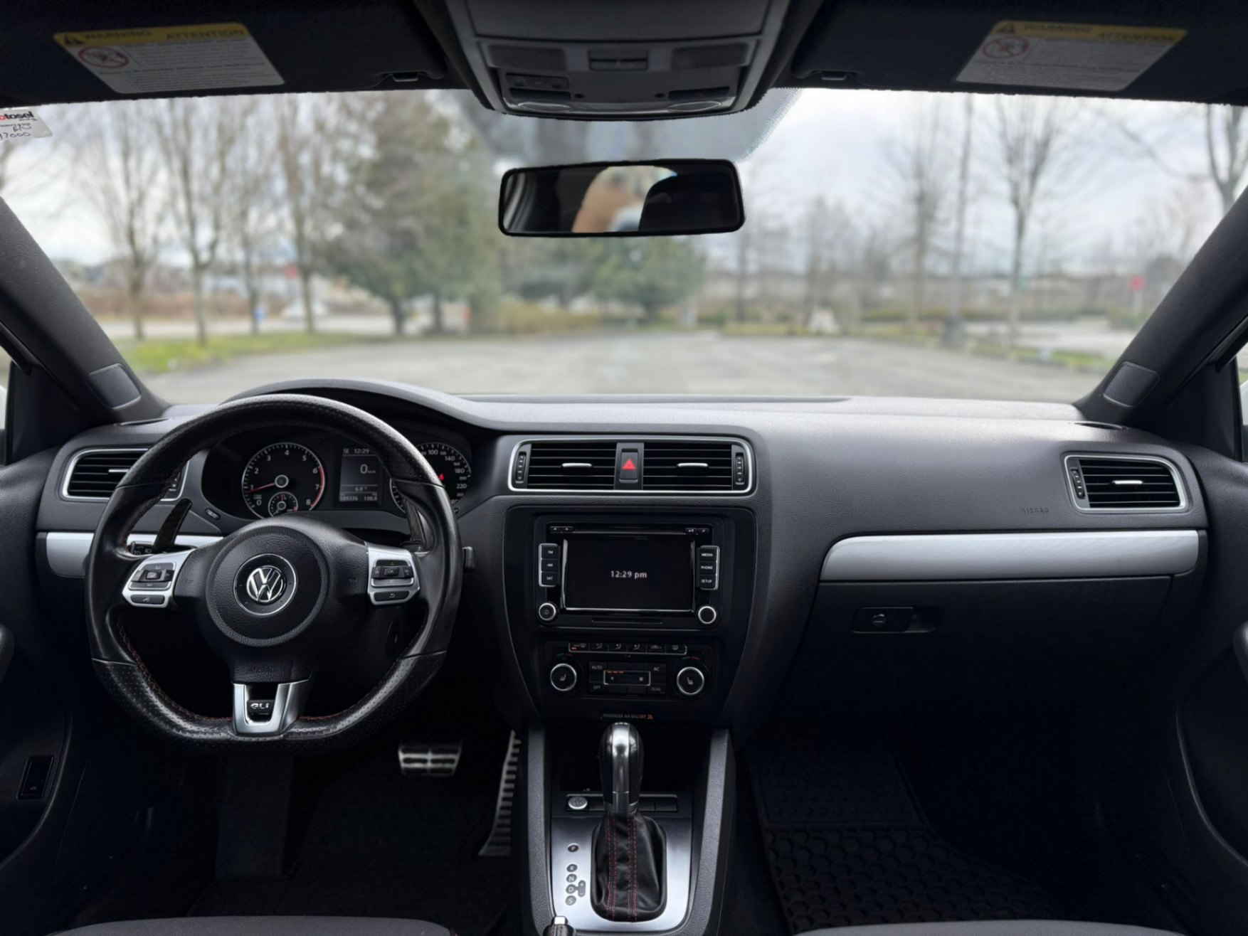 /moryaautosltd/2012-Volkswagen-JettaGLI-36985125325526313.jpg