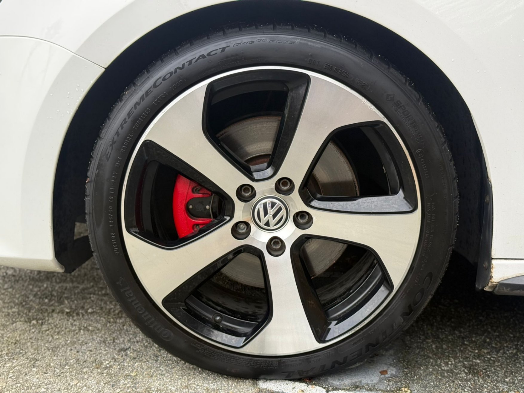 /moryaautosltd/2012-Volkswagen-JettaGLI-4235082568963102.jpg