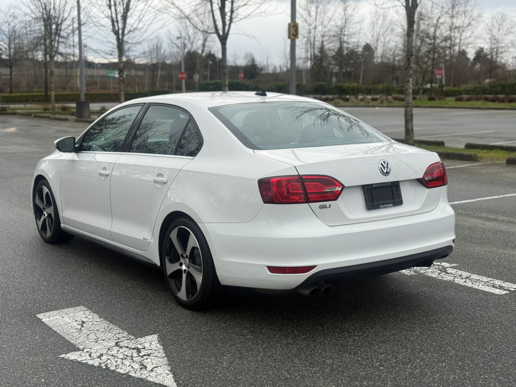 /moryaautosltd/2012-Volkswagen-JettaGLI-9031171809724103.jpg