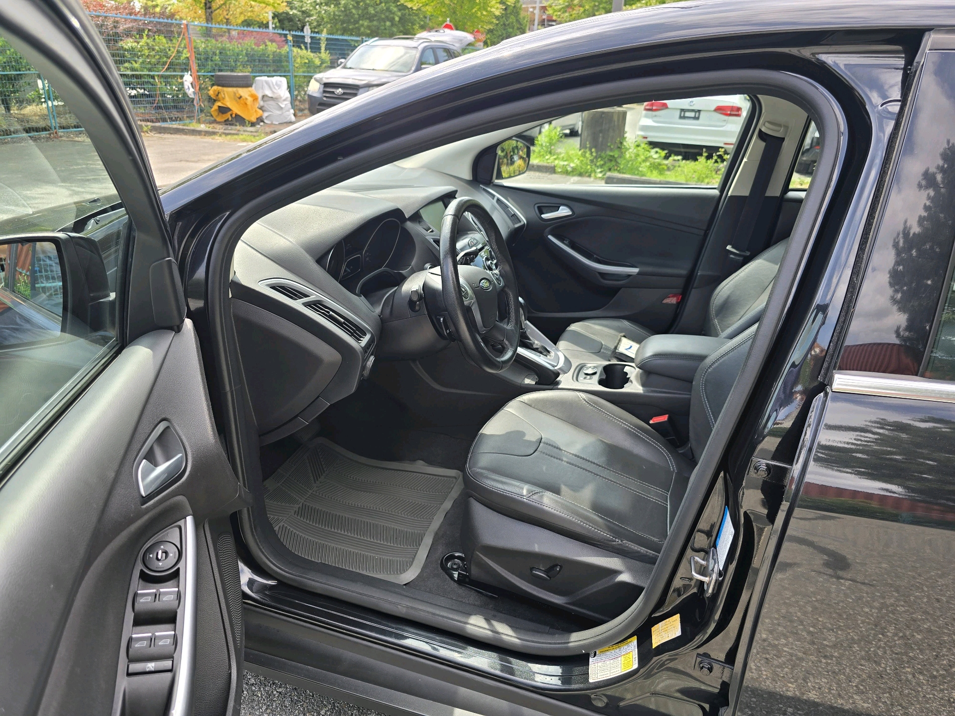 /moryaautosltd/2013-Ford-Focus-653502665581158.jpg
