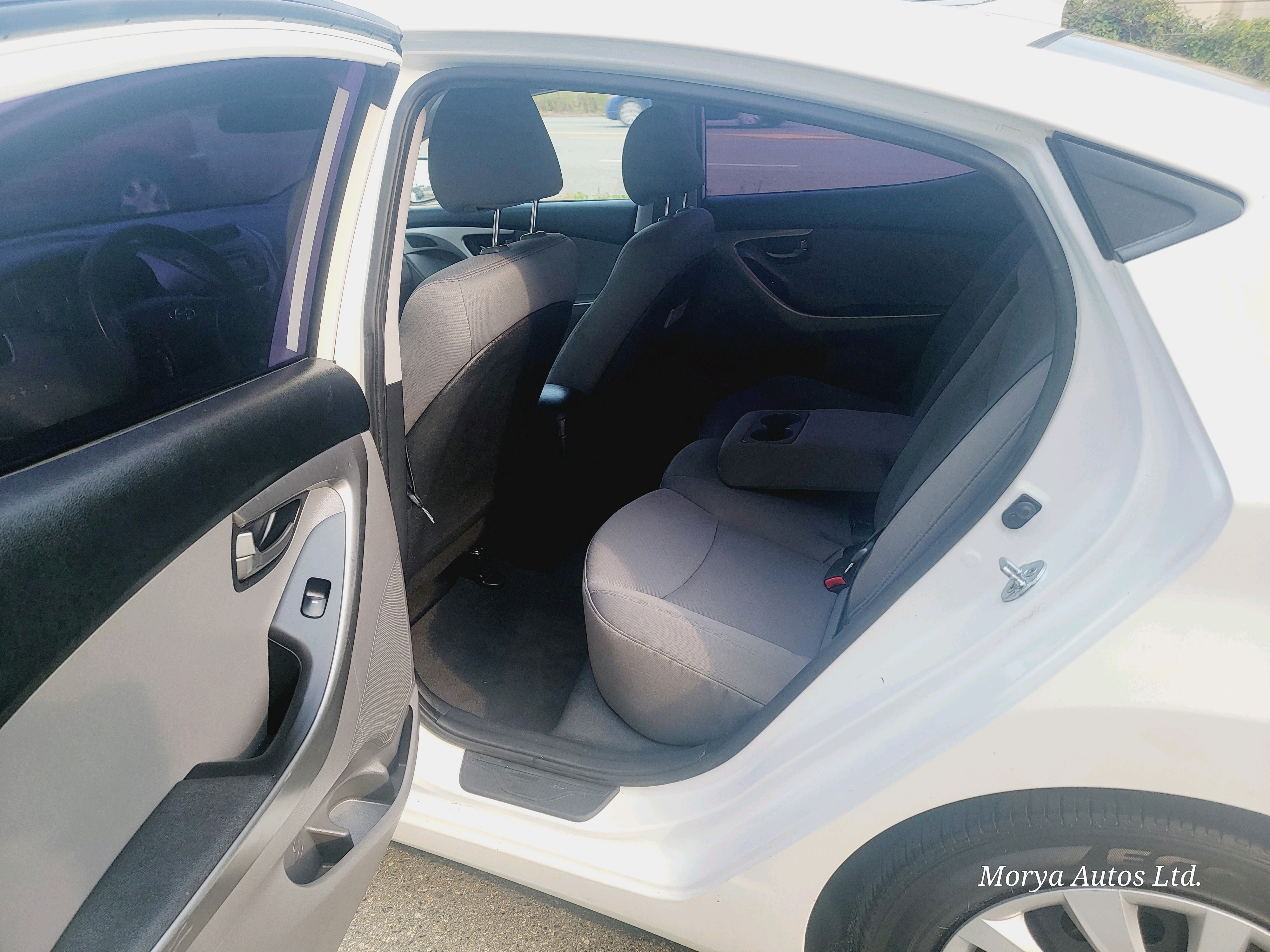 /moryaautosltd/2013-Hyundai-Elantra-1073968188468386.jpg