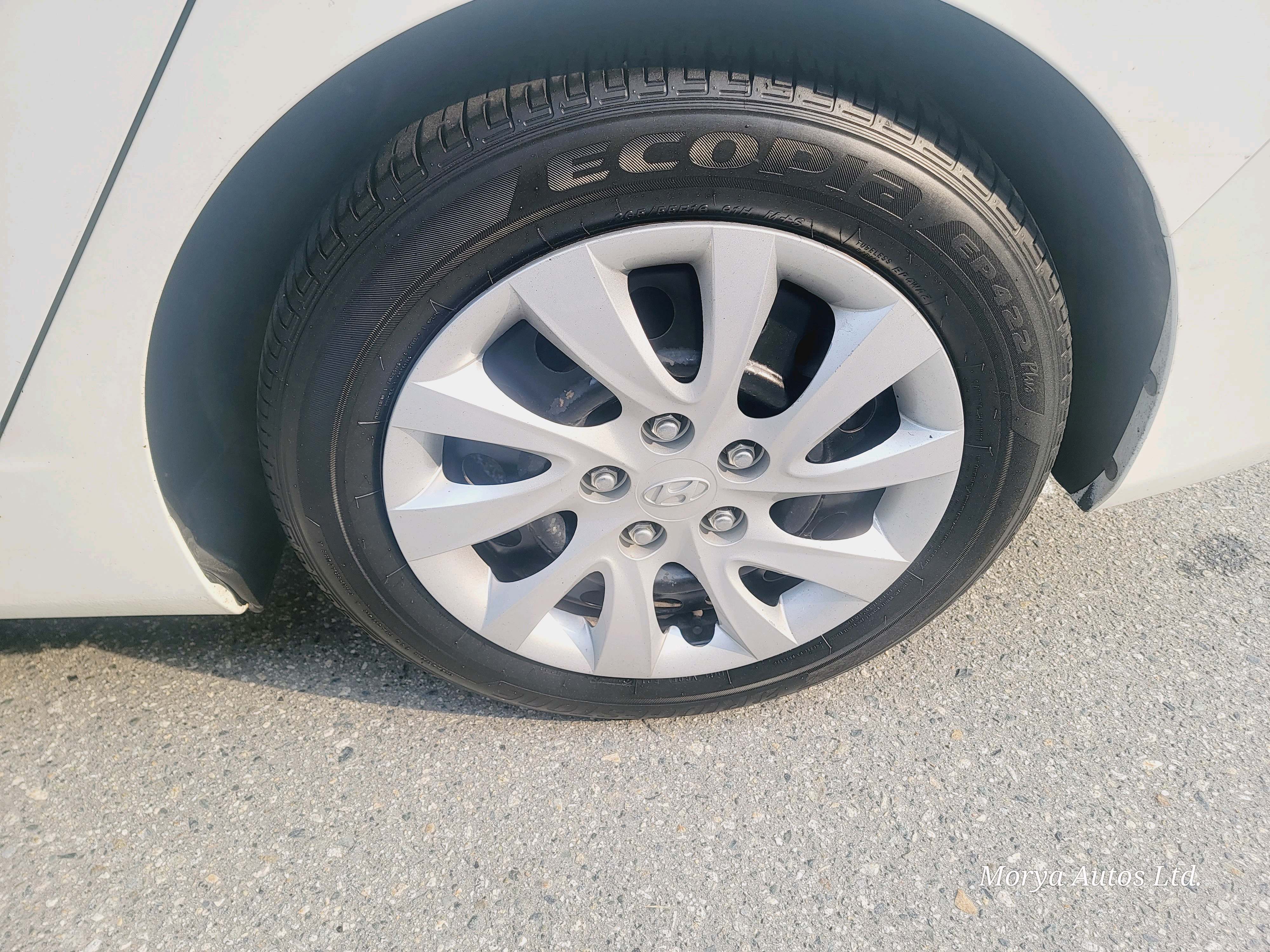 /moryaautosltd/2013-Hyundai-Elantra-16806886216148542.jpg