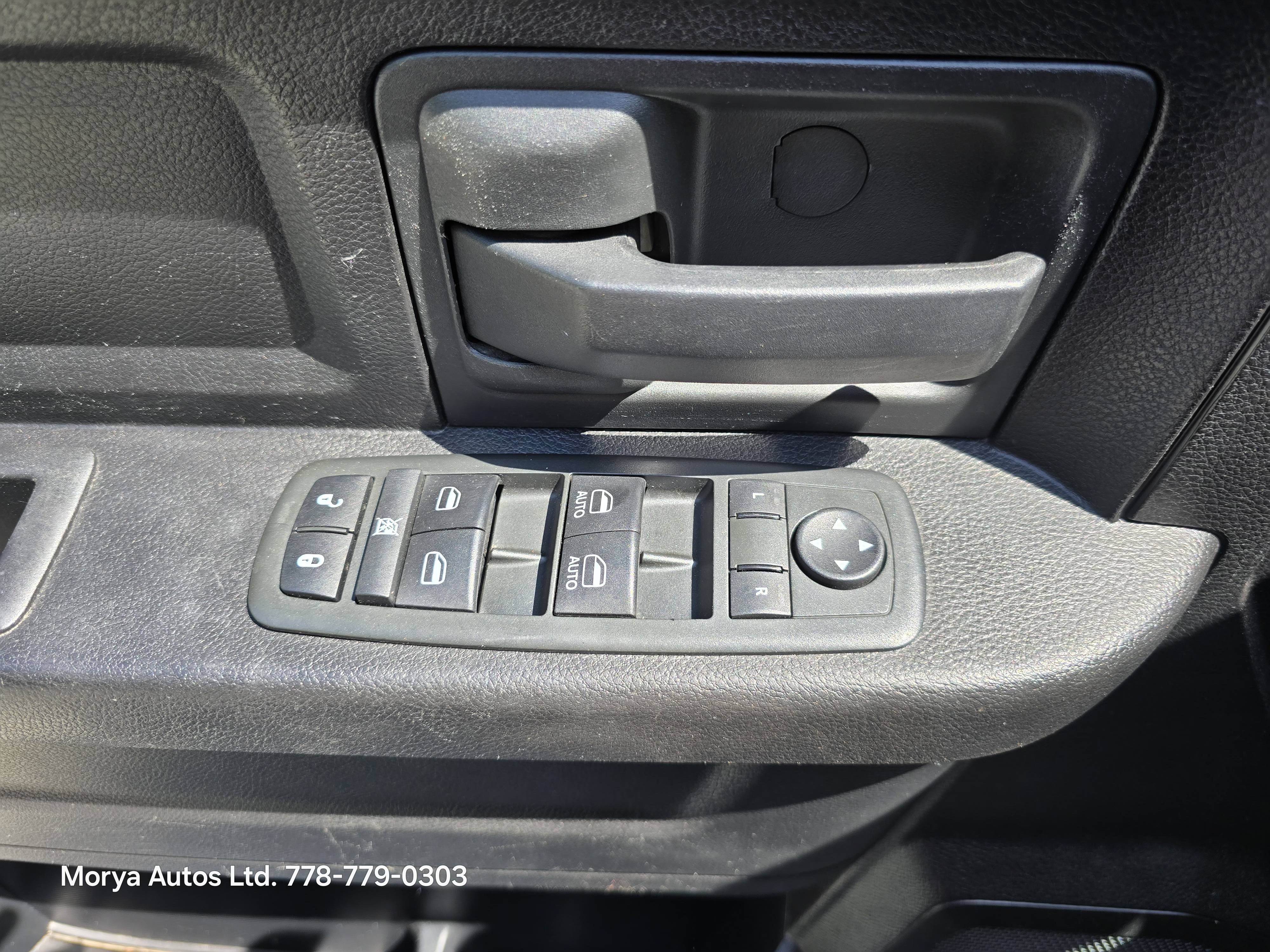 /moryaautosltd/2013-Ram-1500-8985653892818162.jpg