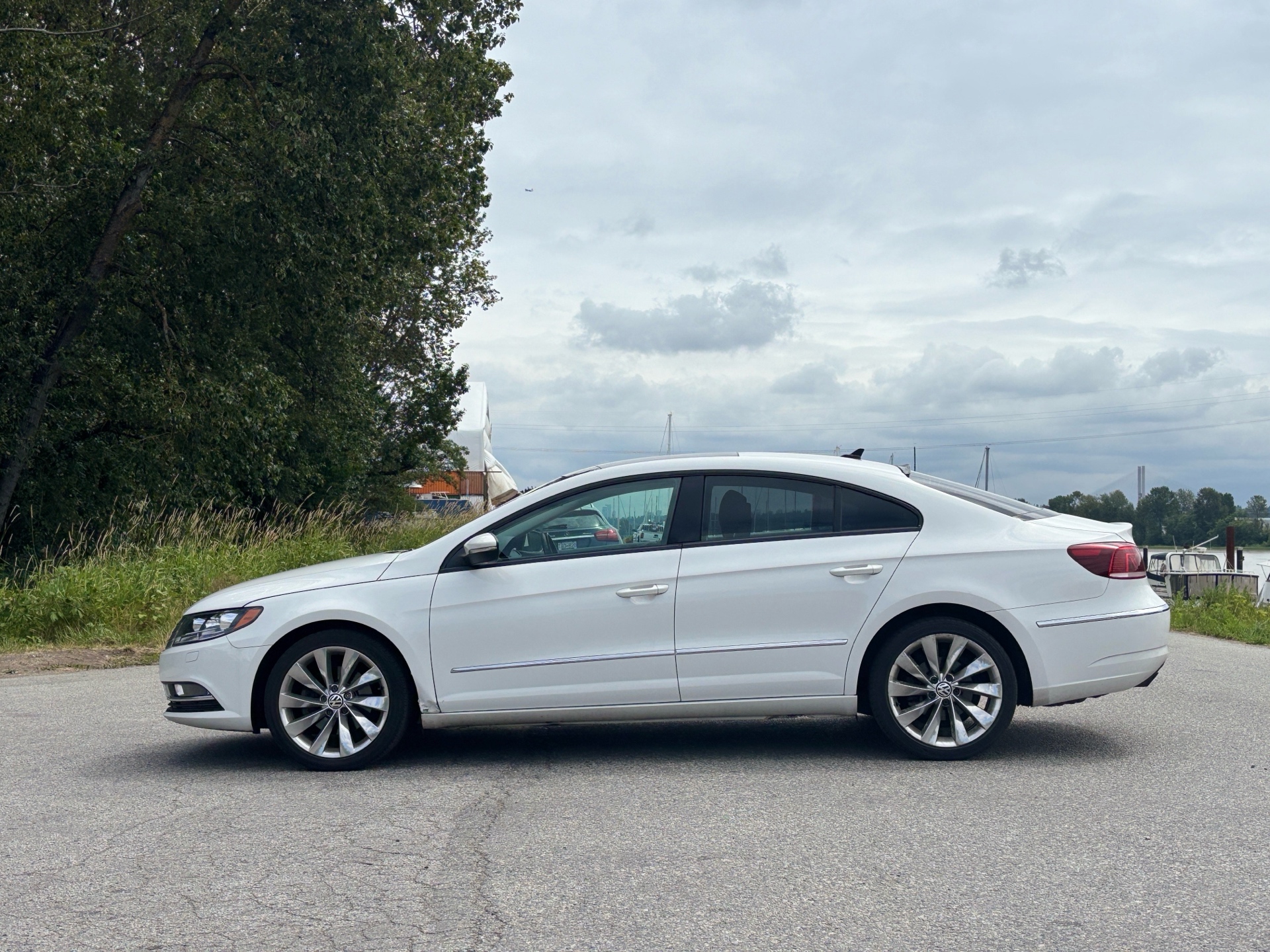 /moryaautosltd/2013-Volkswagen-CC-04008405448174579.jpg