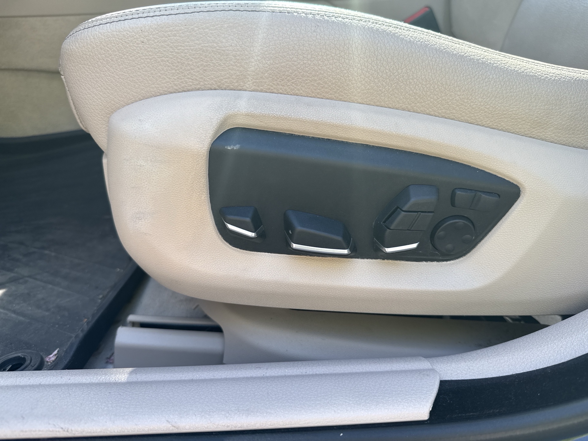 /moryaautosltd/2014-BMW-5Series-00493906191593152.jpg