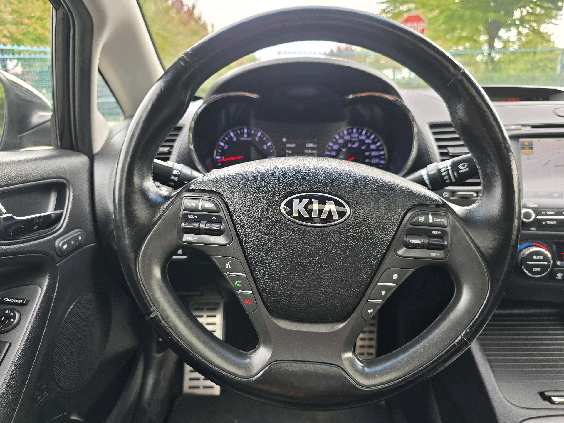 /moryaautosltd/2014-Kia-Forte-20757634330978858.jpg