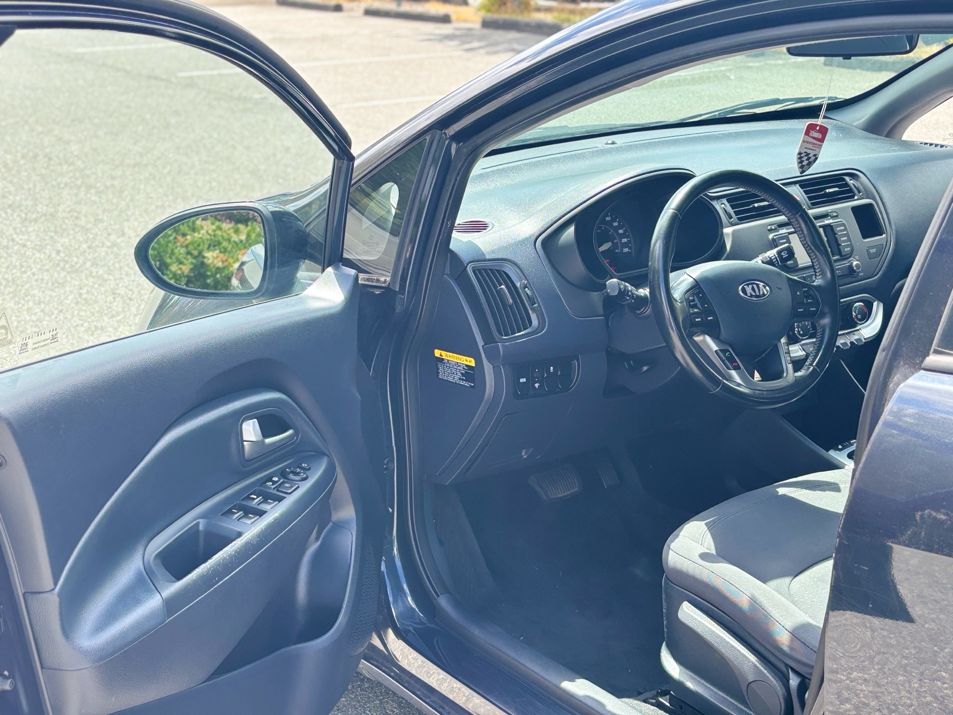/moryaautosltd/2014-Kia-Rio-7070744494420451.jpg