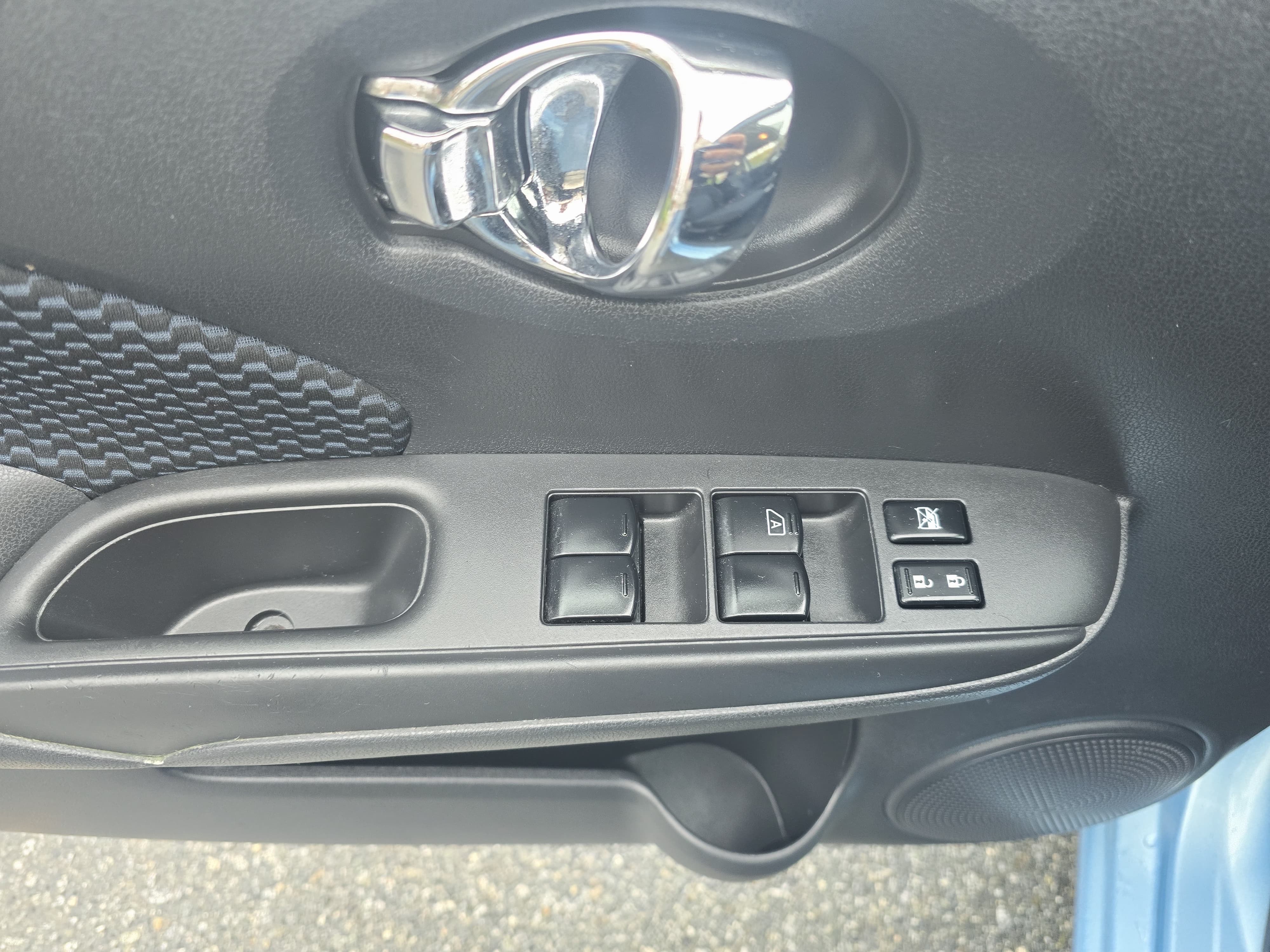/moryaautosltd/2014-Nissan-VersaNote-8646037615097184.jpg