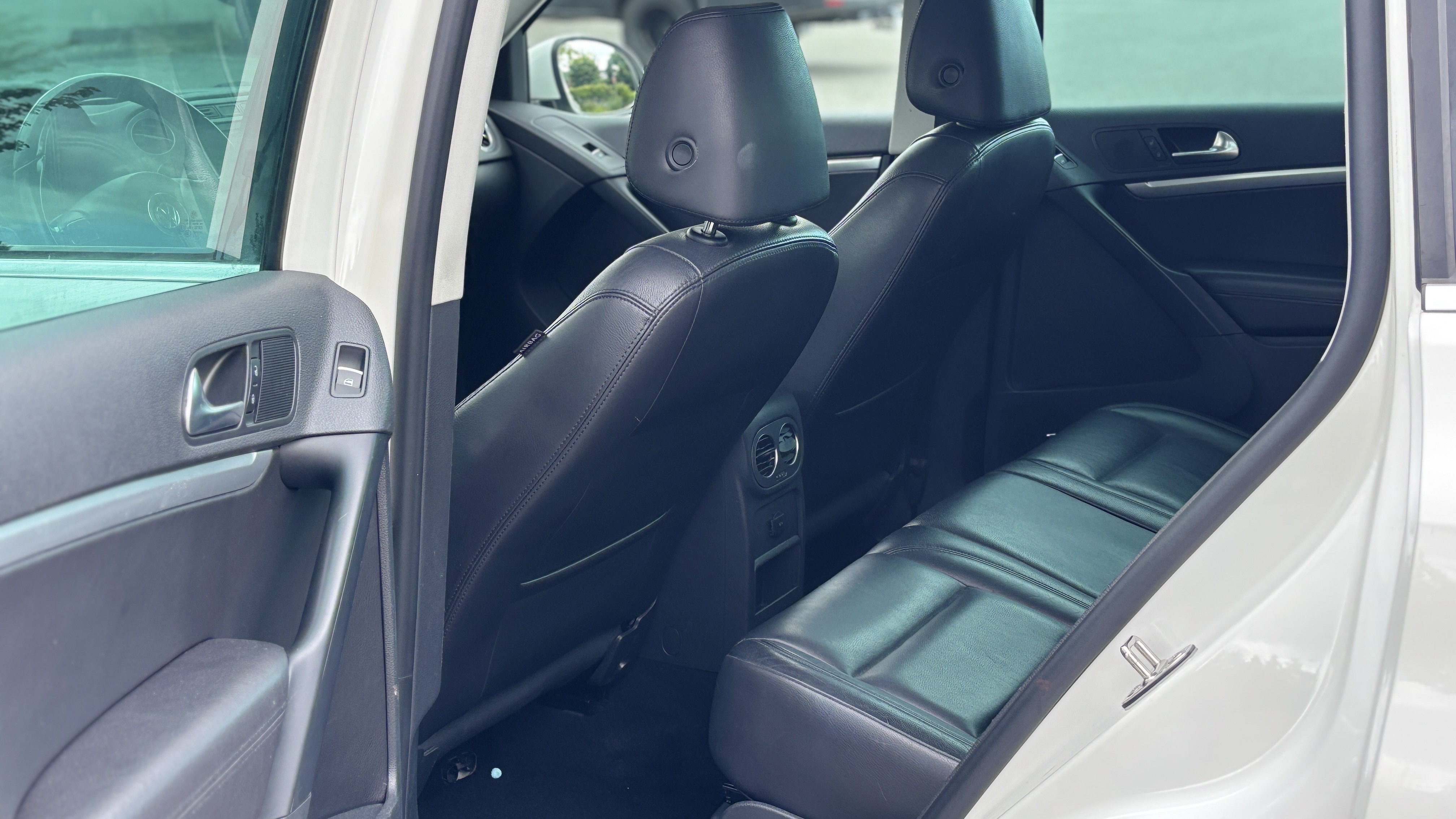 /moryaautosltd/2014-Volkswagen-Tiguan-6858505514854438.jpg