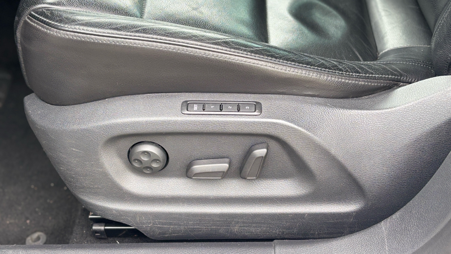 /moryaautosltd/2014-Volkswagen-Tiguan-701055897484975.jpg