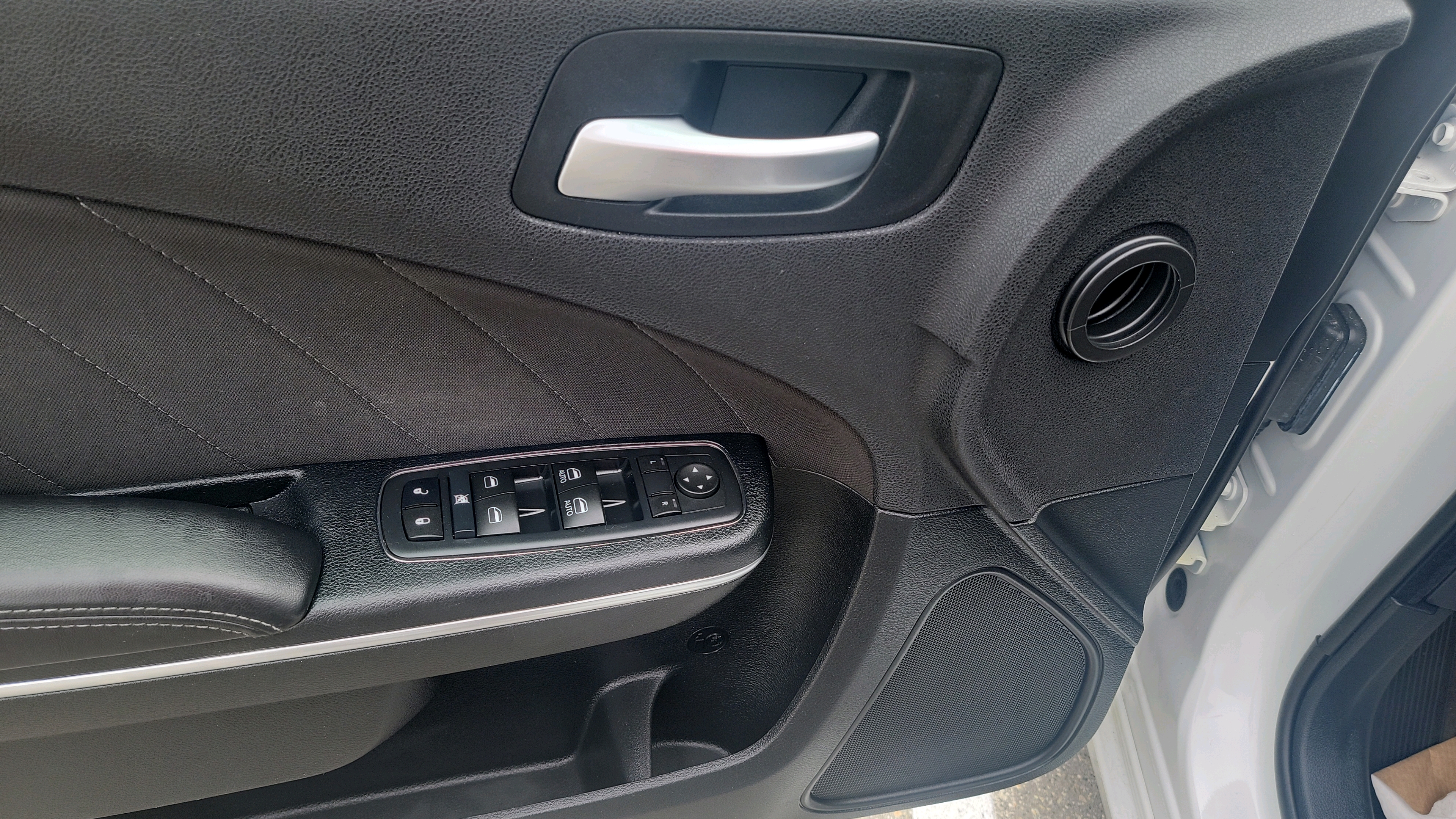 /moryaautosltd/2015-Dodge-Charger-9073002098242235.jpg