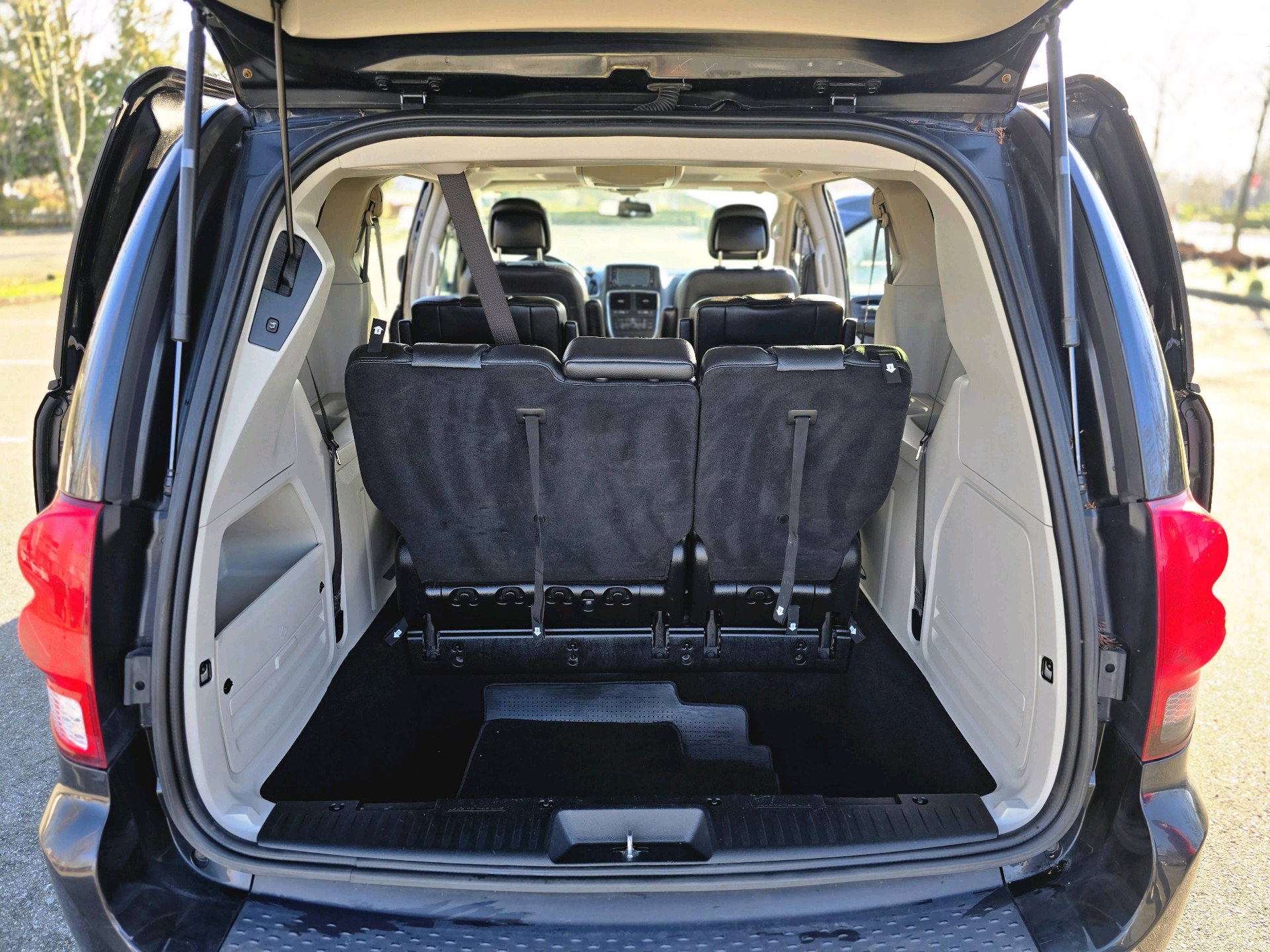 /moryaautosltd/2015-Dodge-GrandCaravan-4002044587426201.jpg