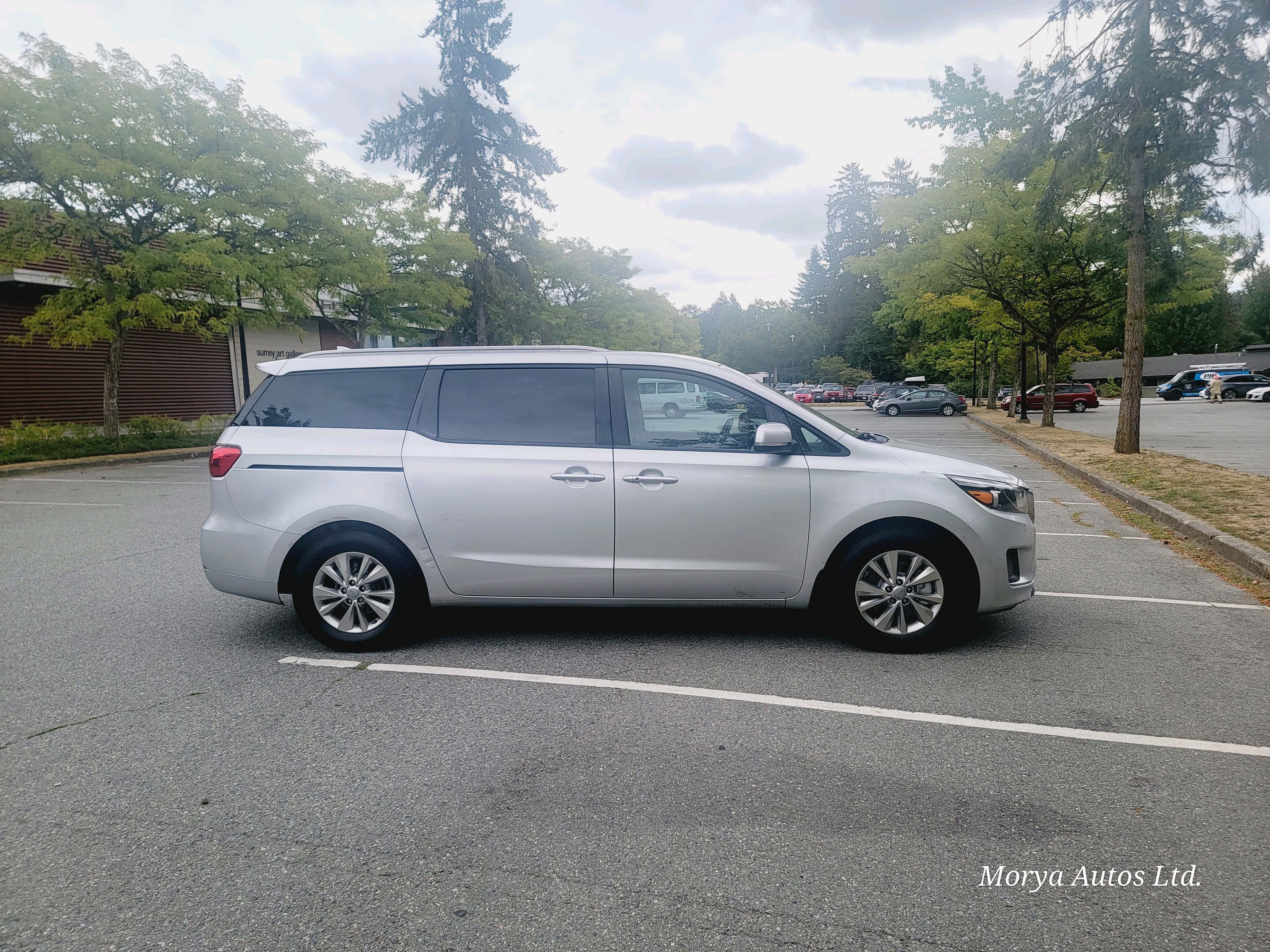 /moryaautosltd/2015-Kia-Sedona-4693652402124724.jpg