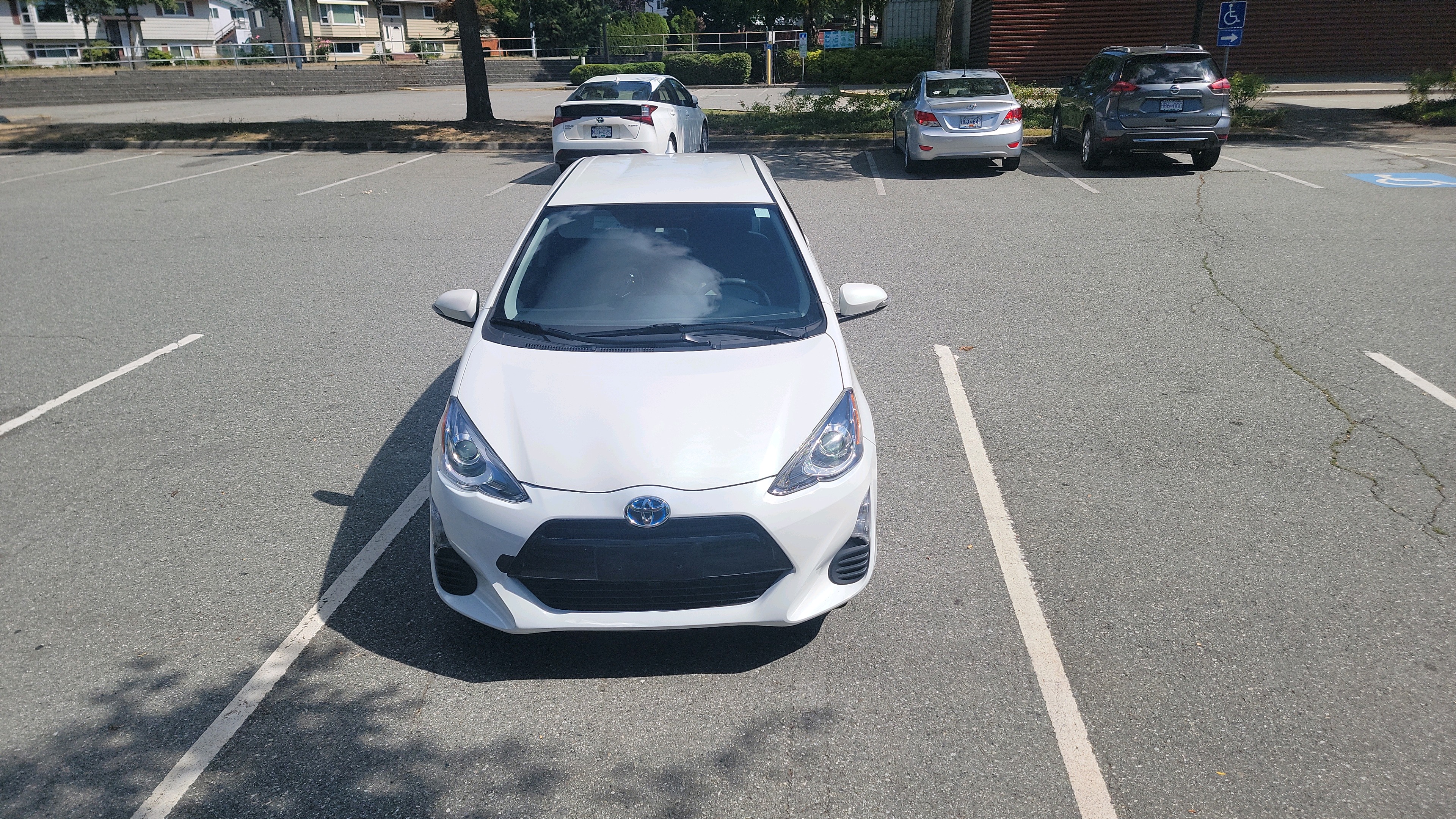 /moryaautosltd/2016-Toyota-Priusc-7063799371287129.jpg