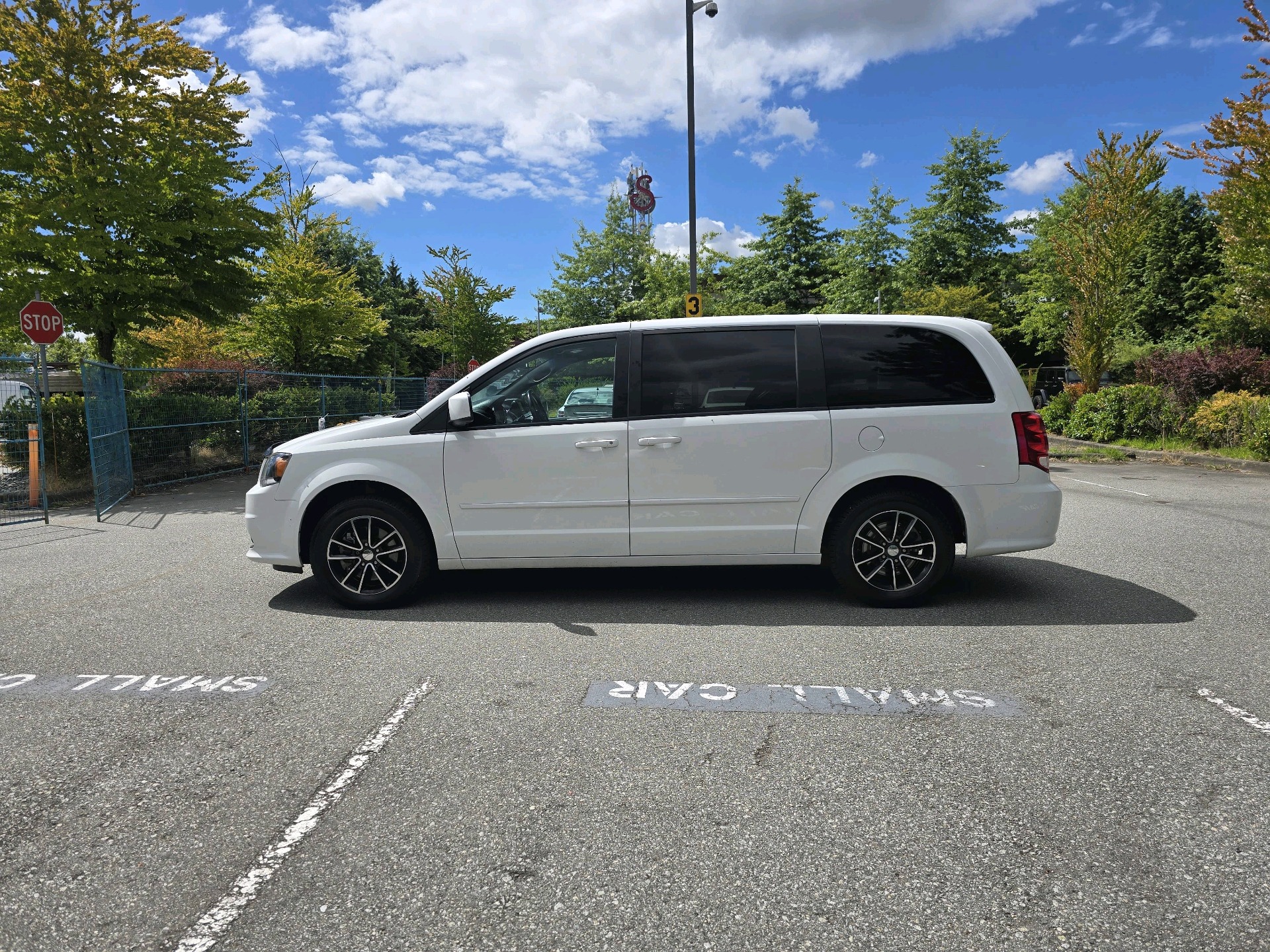/moryaautosltd/2017-Dodge-GrandCaravan-40947154538634534.jpg