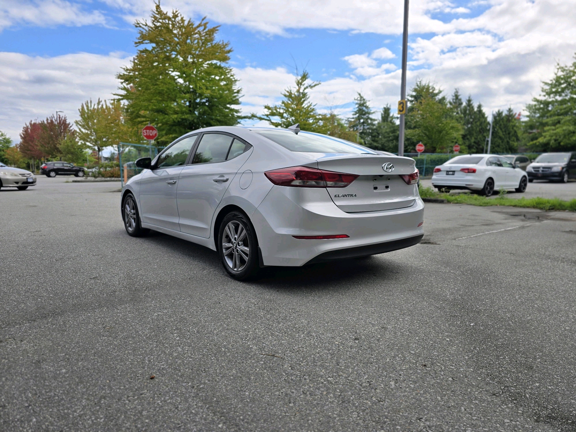 /moryaautosltd/2017-Hyundai-Elantra-49657350112001497.jpg