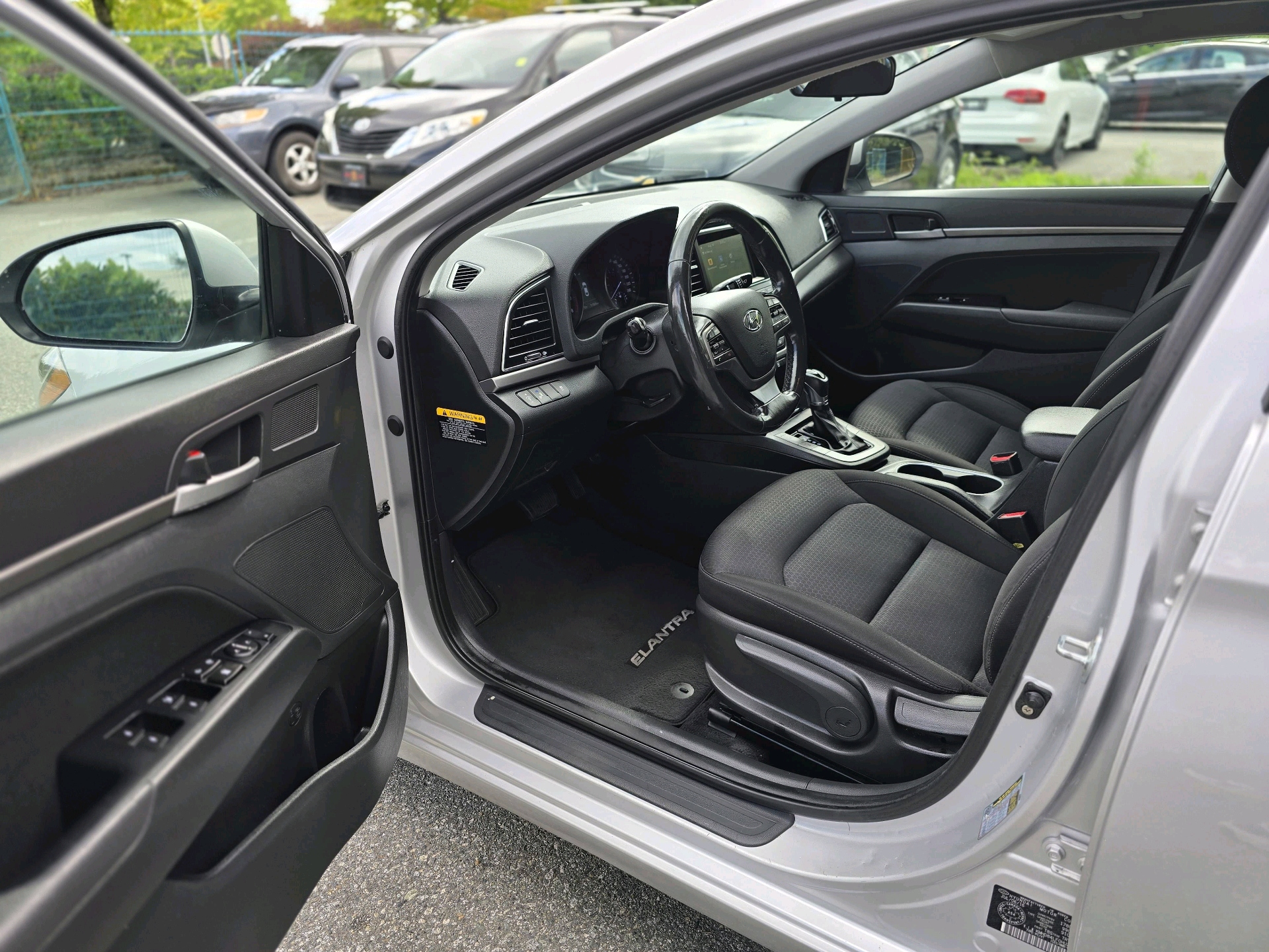 /moryaautosltd/2017-Hyundai-Elantra-8954111626651484.jpg