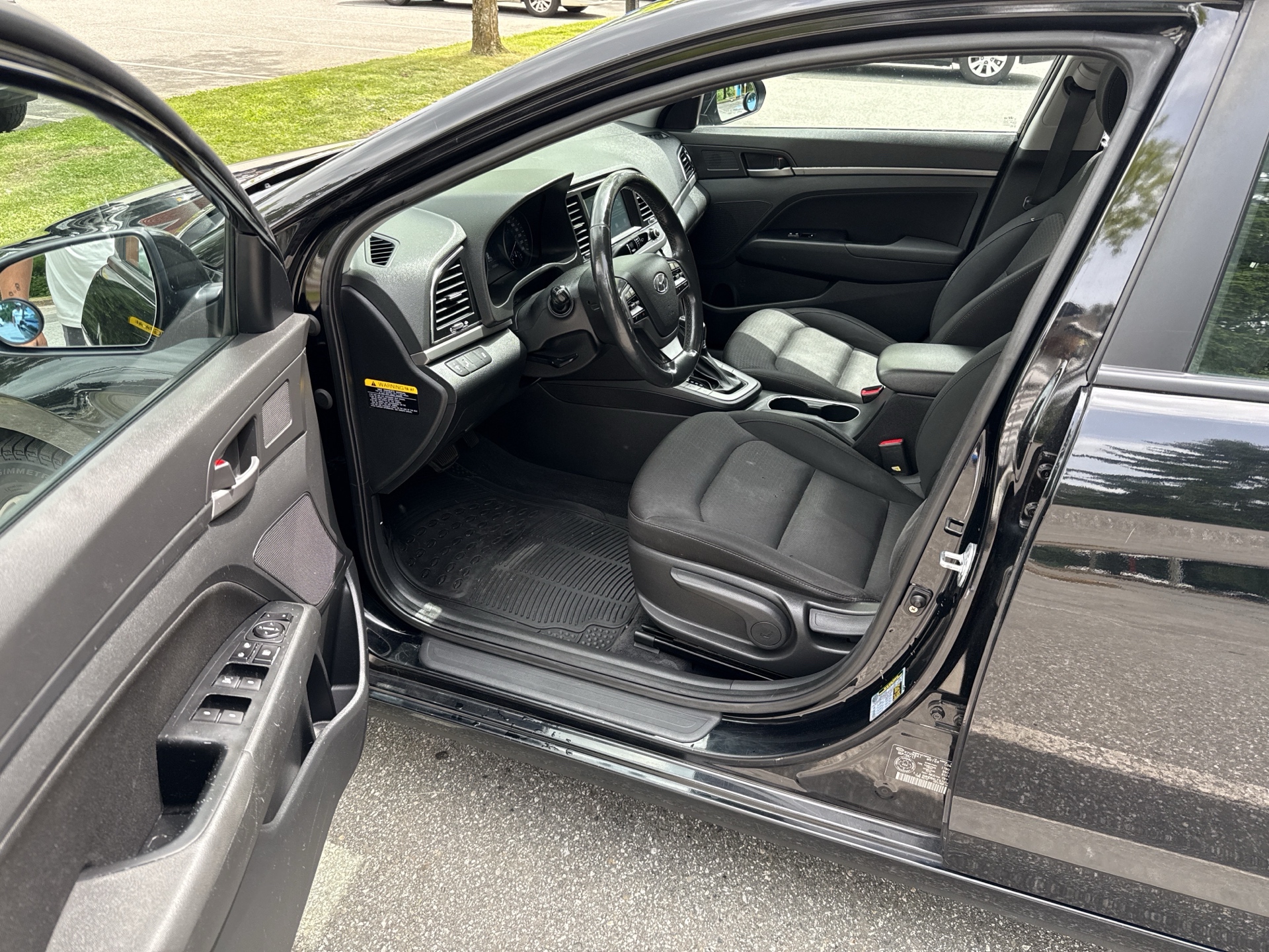 /moryaautosltd/2018-Hyundai-Elantra-14450402903883286.jpg