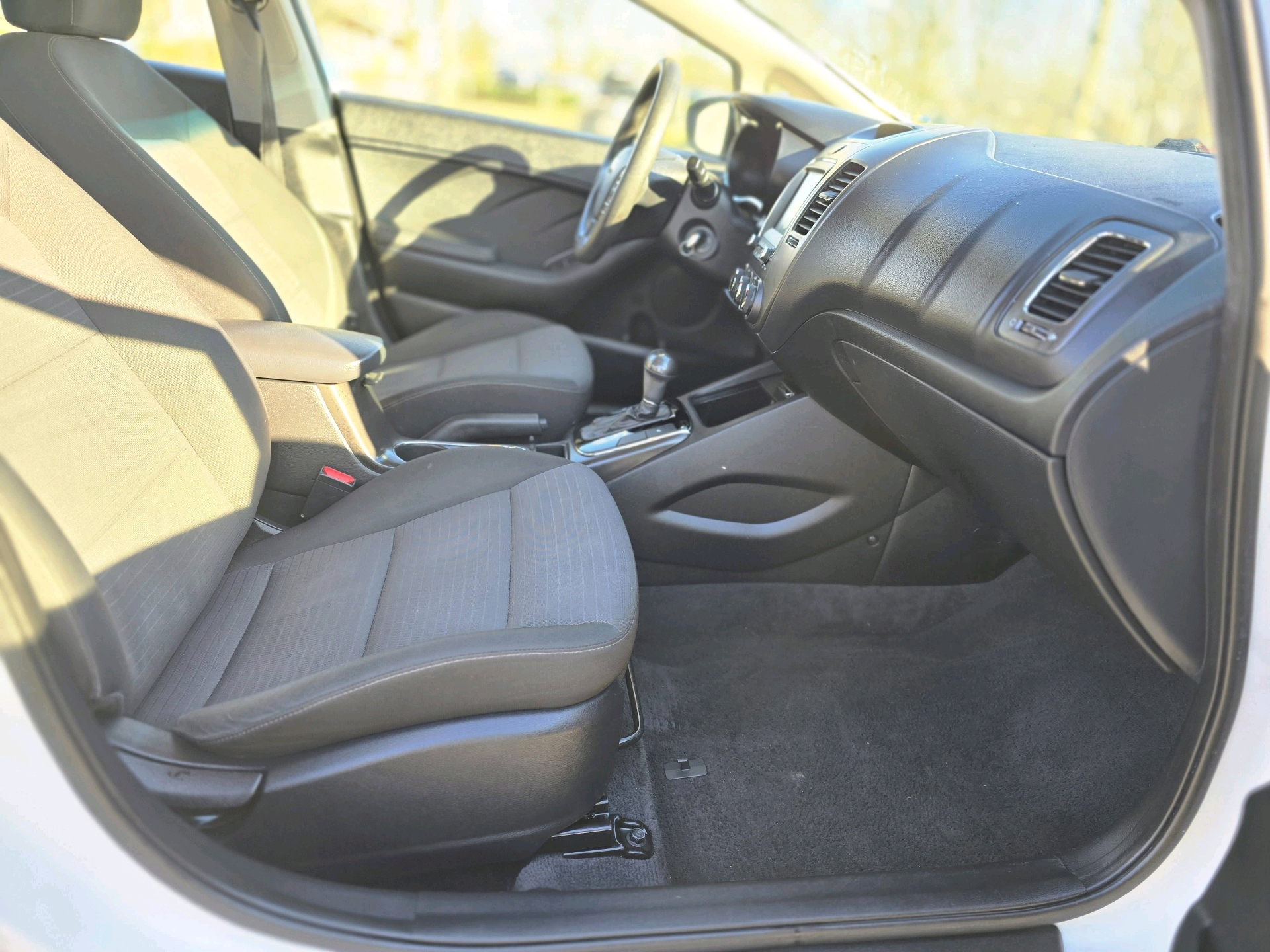 /moryaautosltd/2018-Kia-Forte-014057187310253072.jpg