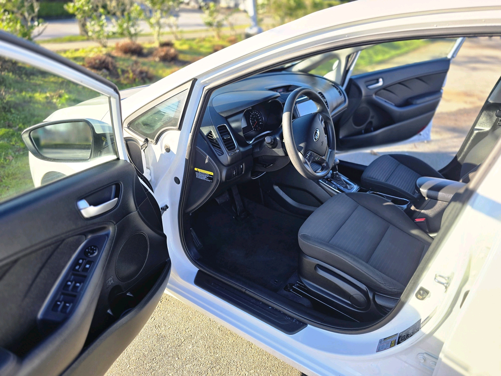/moryaautosltd/2018-Kia-Forte-49094602492201367.jpg