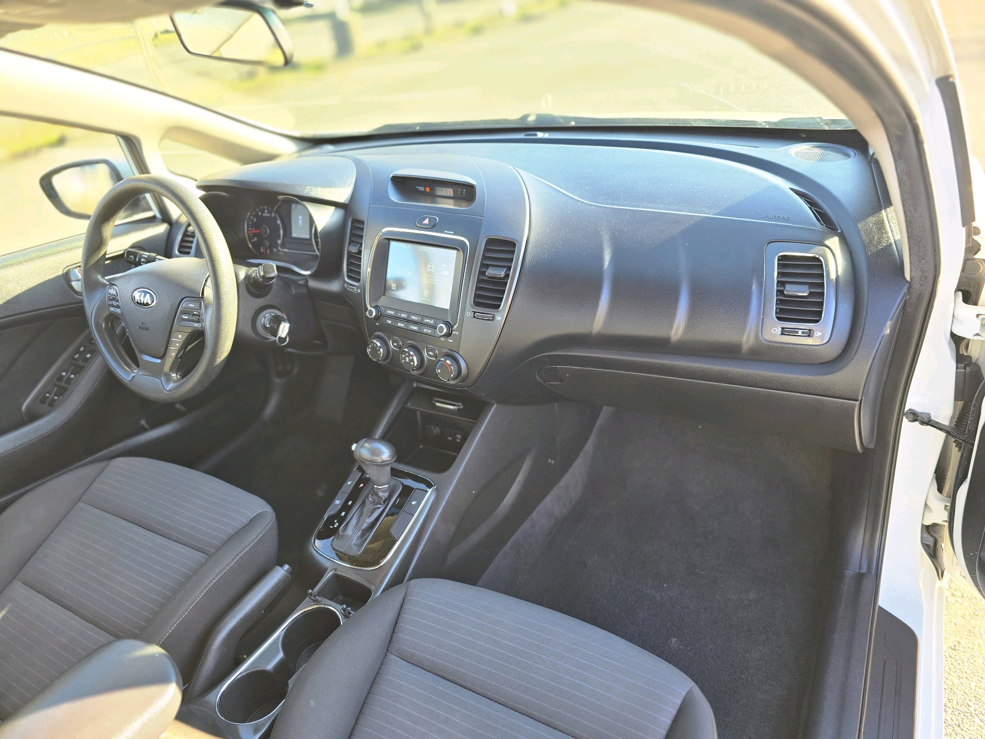 /moryaautosltd/2018-Kia-Forte-6098063246678458.jpg
