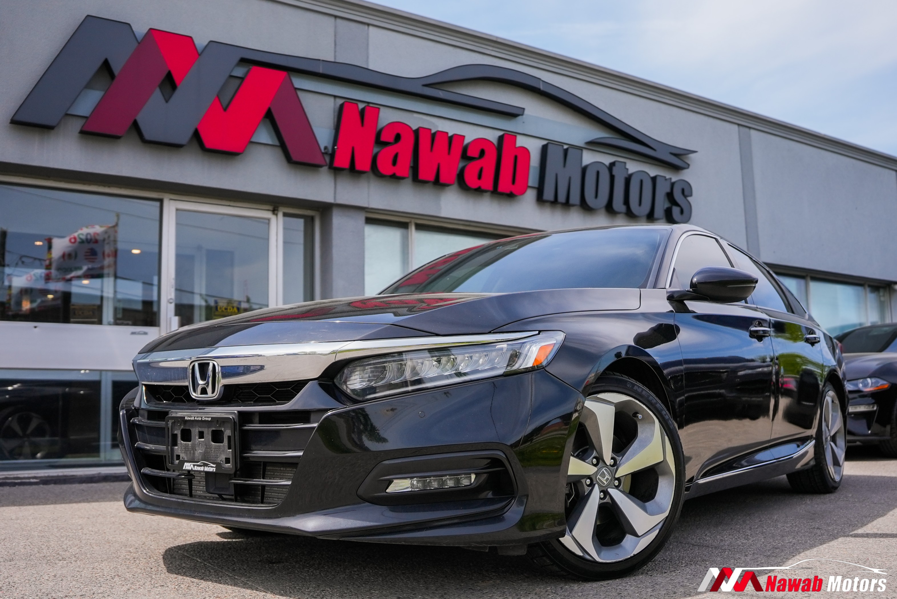 2019 Honda Accord TOURING AUTO 2.0 |PADDLE SHIFTERS | HEATED & MEMORY SEAT |CRUISE CONTROL |SUNROOF | ALLOYS