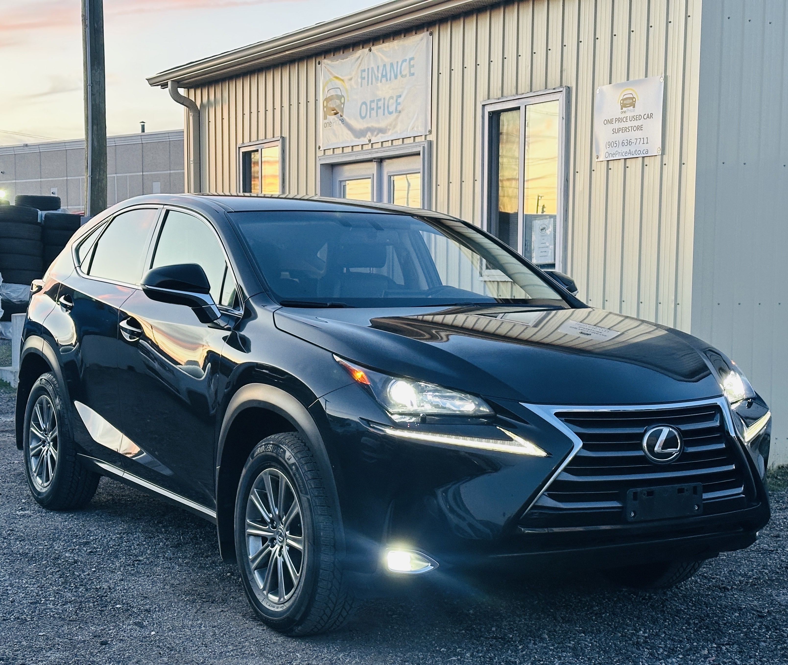 2017 Lexus NX LOCAL ONTARIO VEHICLE - ACCIDENT FREE!