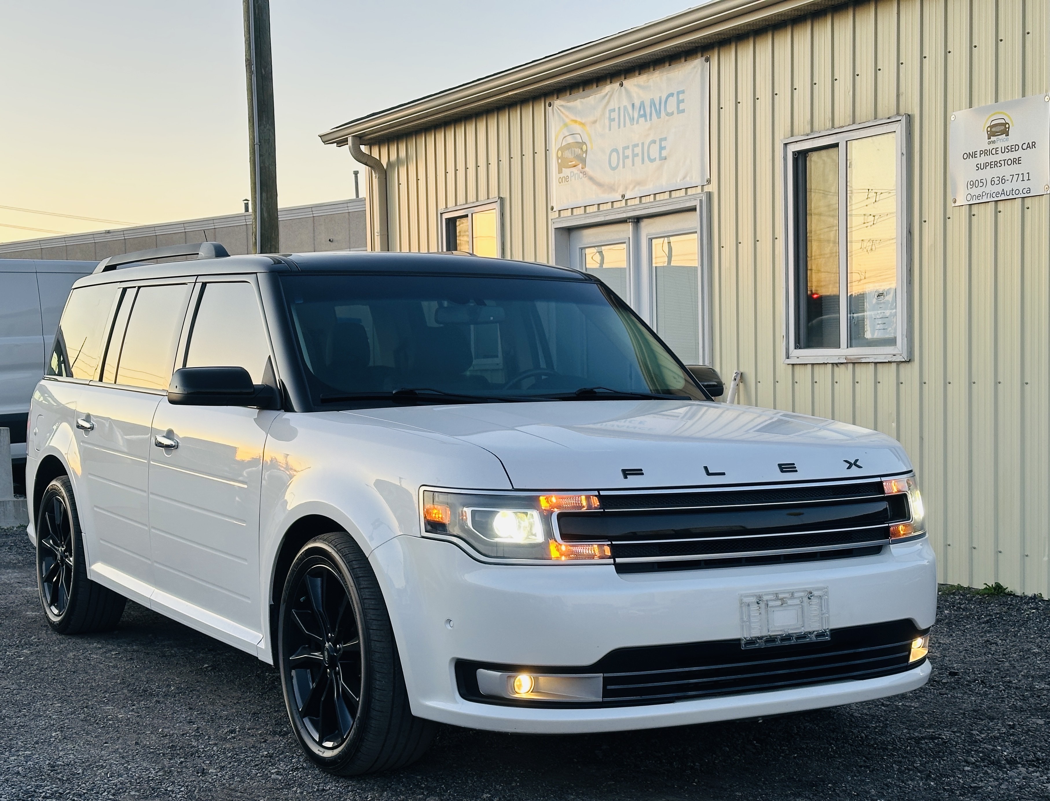 2019 Ford Flex LIMITED-7 SEATER! CLEAN CARFAX - ONTARIO VEHICLE