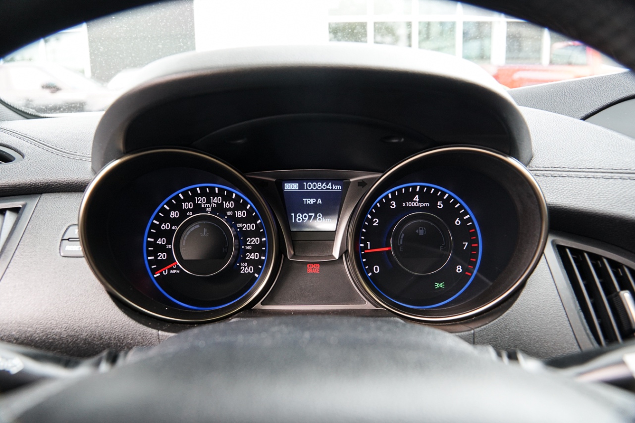 /ontarioqualitymotorsetobicoke/2013-Hyundai-Genesis-03814161336677979.jpg