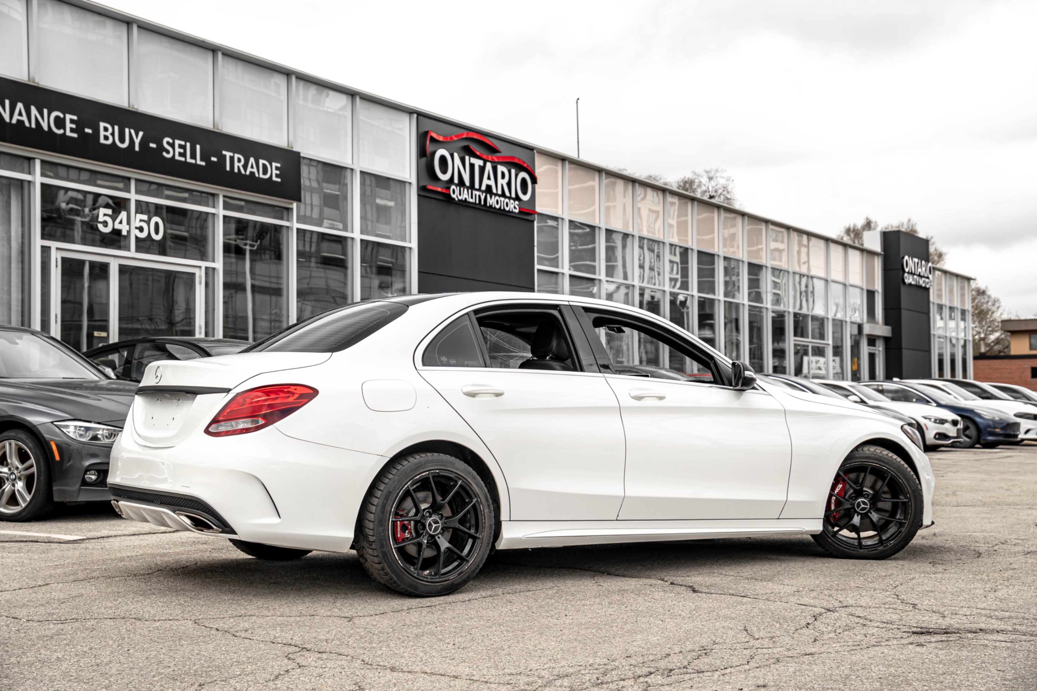 /ontarioqualitymotorsetobicoke/2015-Mercedes-Benz-C-Class-2605725224144797.jpg