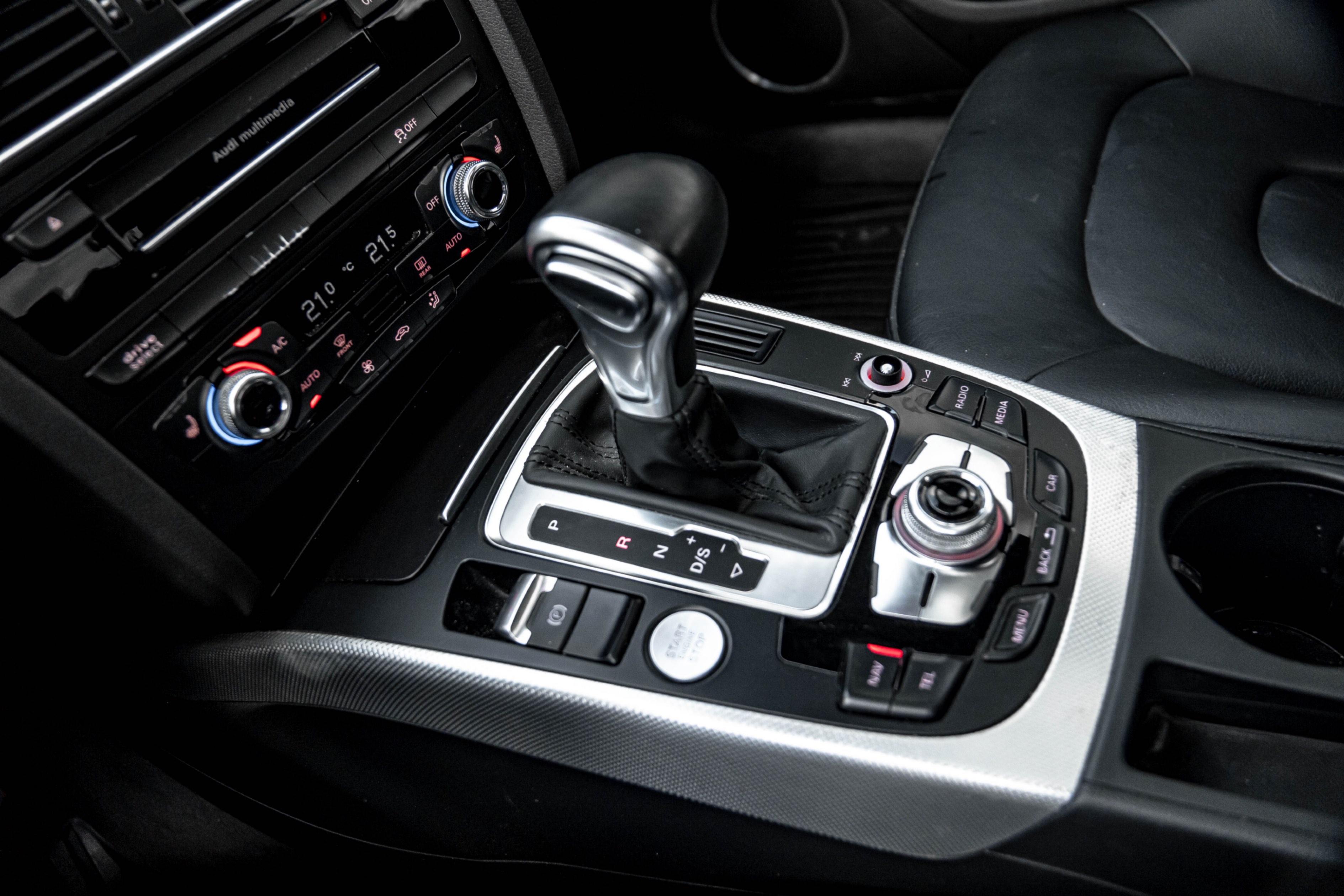 /ontarioqualitymotorsetobicoke/2016-Audi-A4-5841210177002163.jpg