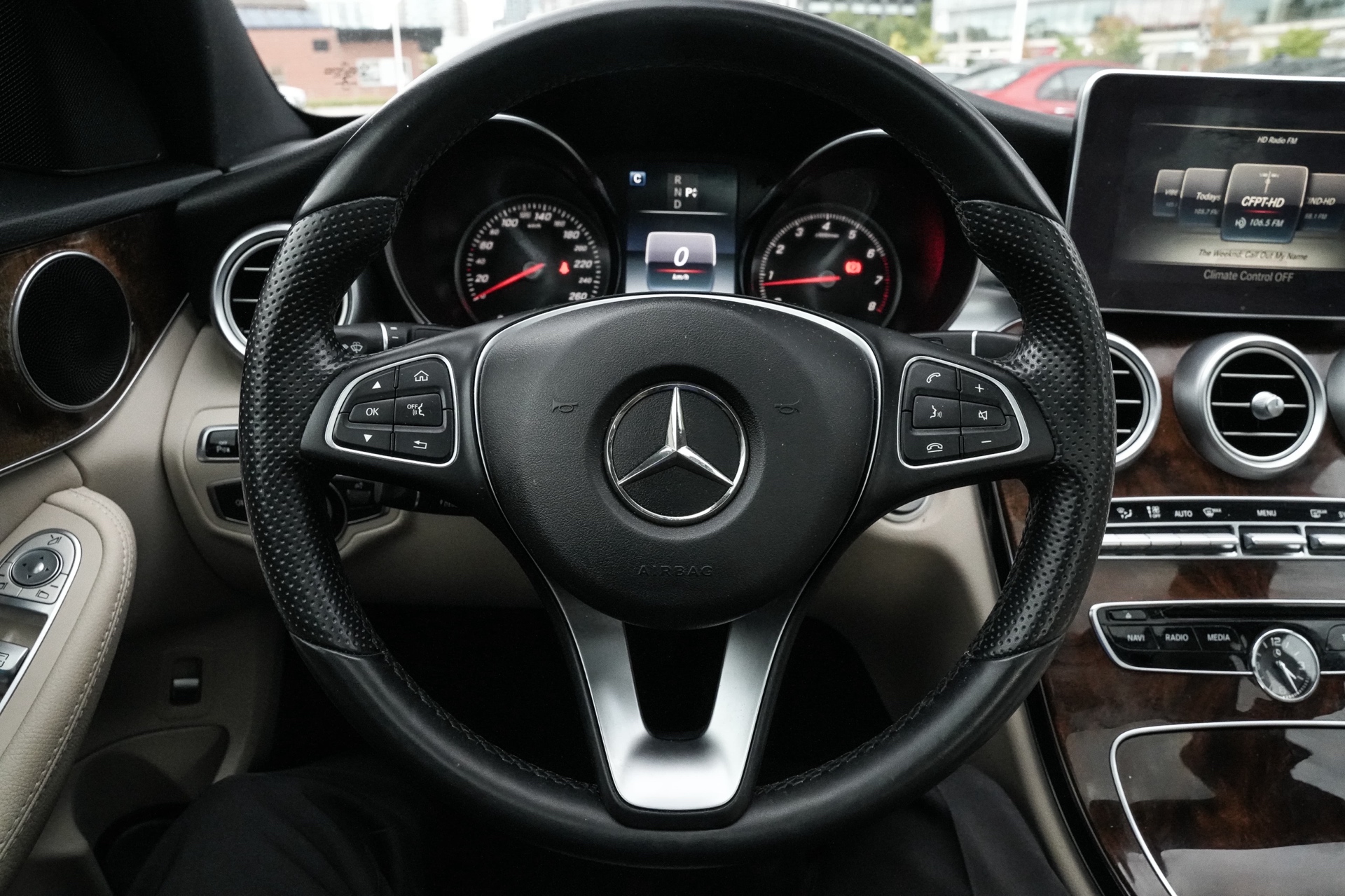 /ontarioqualitymotorsetobicoke/2016-Mercedes-Benz-C-Class-8557736408516927.jpg