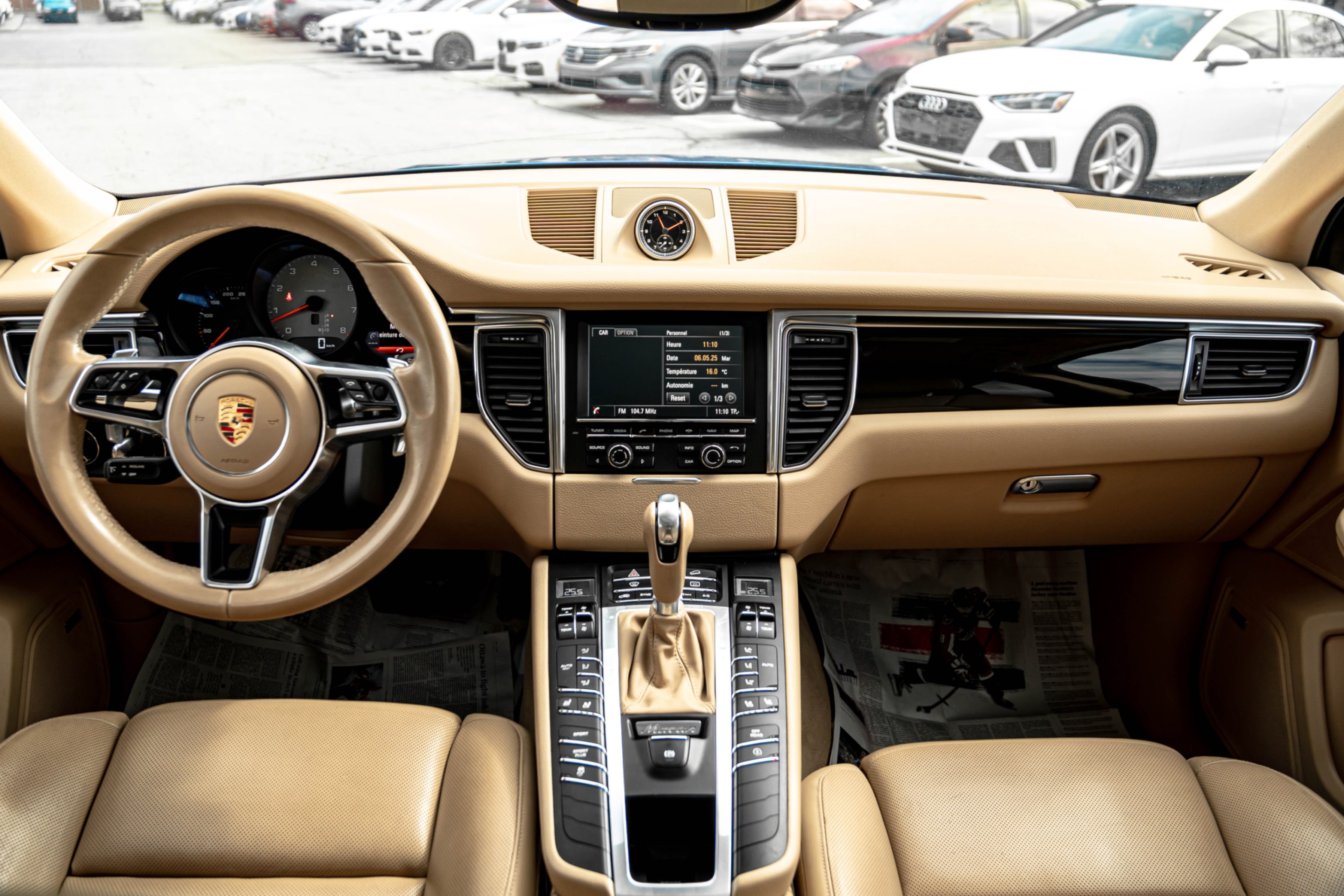 /ontarioqualitymotorsetobicoke/2016-Porsche-Macan-955719565031552.jpg