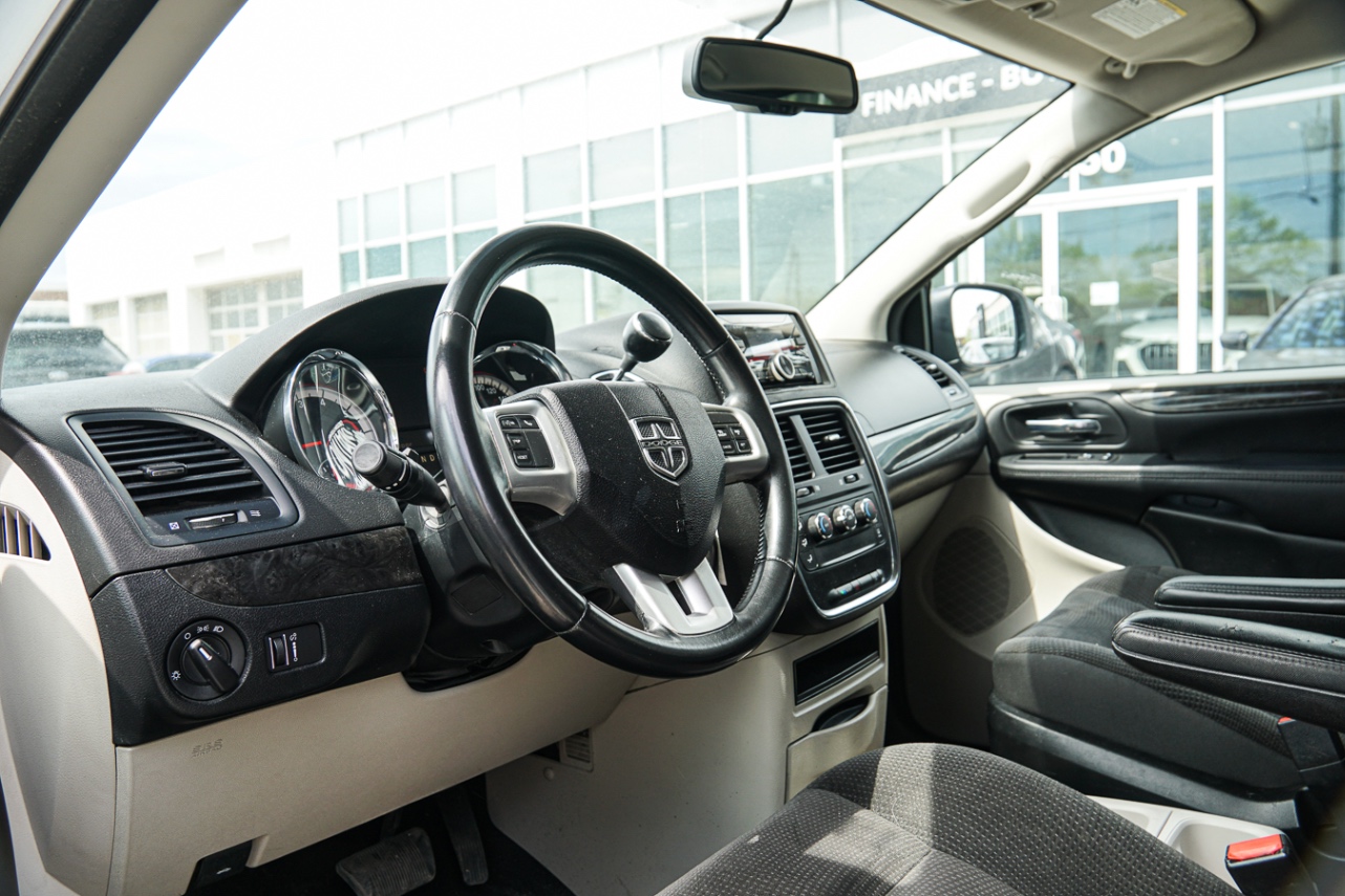 /ontarioqualitymotorsetobicoke/2017-Dodge-GrandCaravan-18352720491429197.jpg