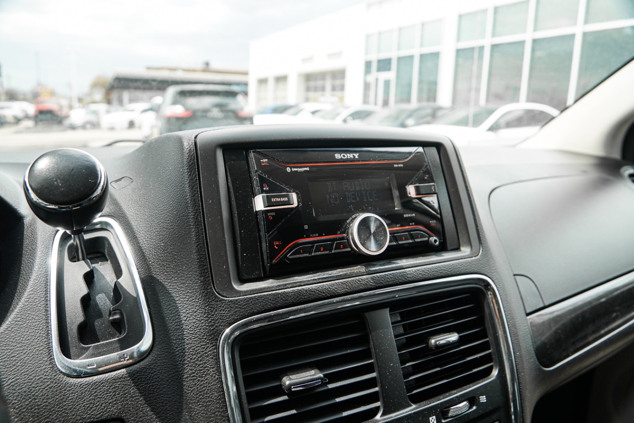 /ontarioqualitymotorsetobicoke/2017-Dodge-GrandCaravan-18991795843452697.jpg