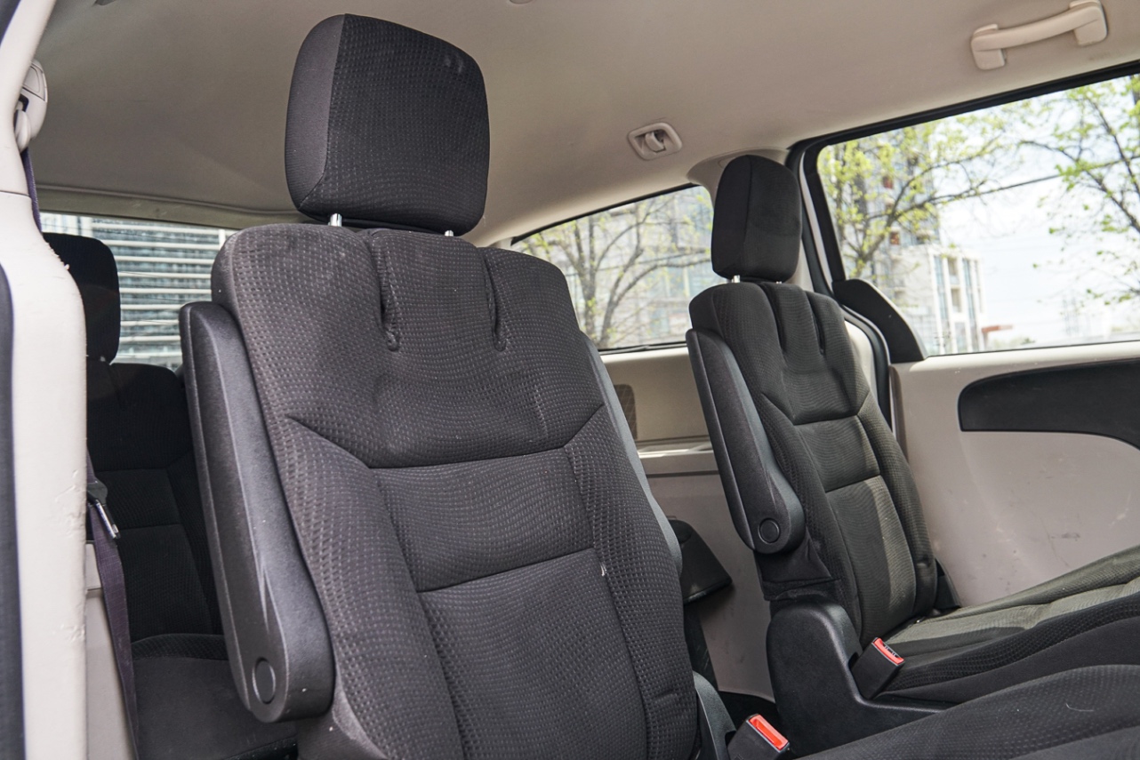 /ontarioqualitymotorsetobicoke/2017-Dodge-GrandCaravan-287665877535473.jpg