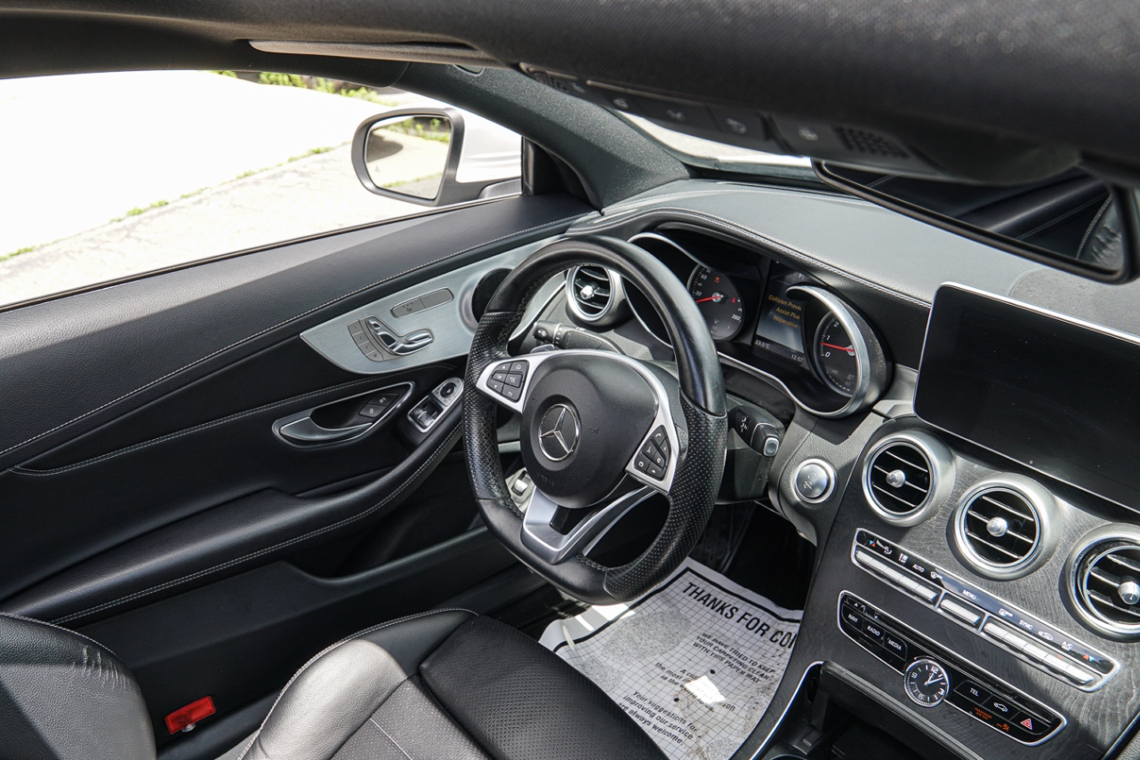 /ontarioqualitymotorsetobicoke/2017-Mercedes-Benz-C-Class-6033041157612309.jpg