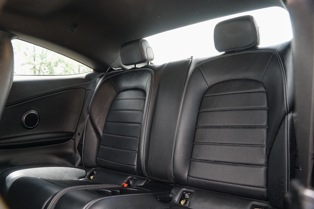 /ontarioqualitymotorsetobicoke/2017-Mercedes-Benz-C-Class-7173148662918649.jpg