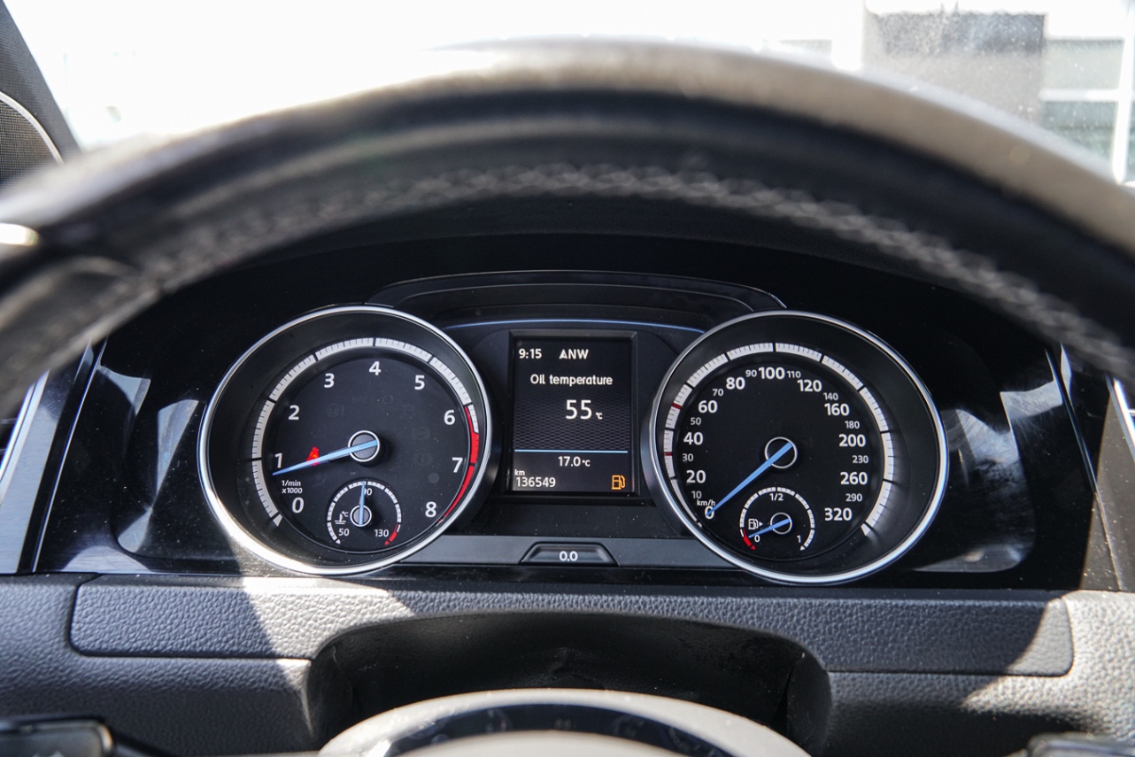 /ontarioqualitymotorsetobicoke/2017-Volkswagen-GolfR-4455597066201322.jpg