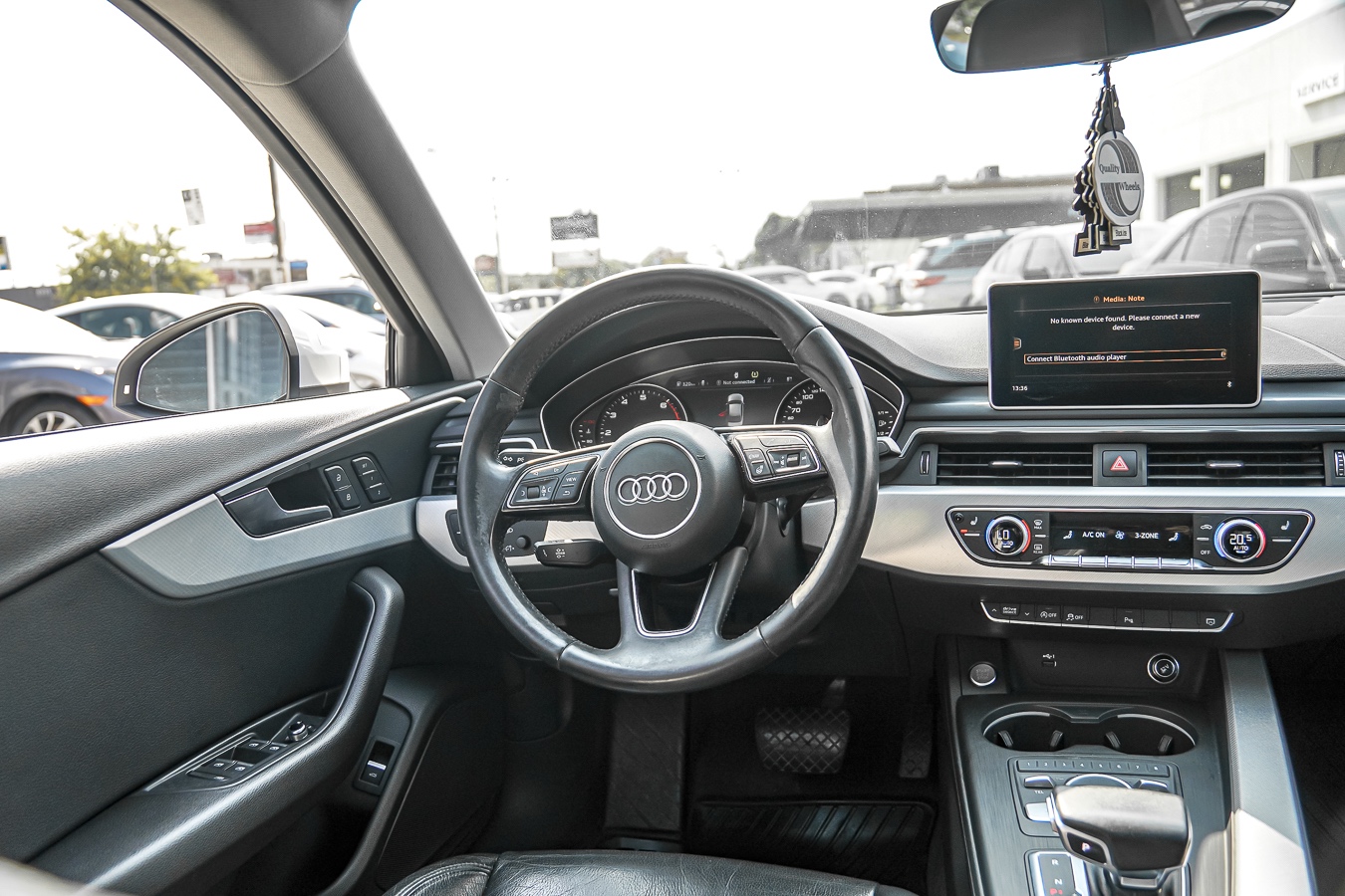 /ontarioqualitymotorsetobicoke/2018-Audi-A4-030123617233590805.jpg