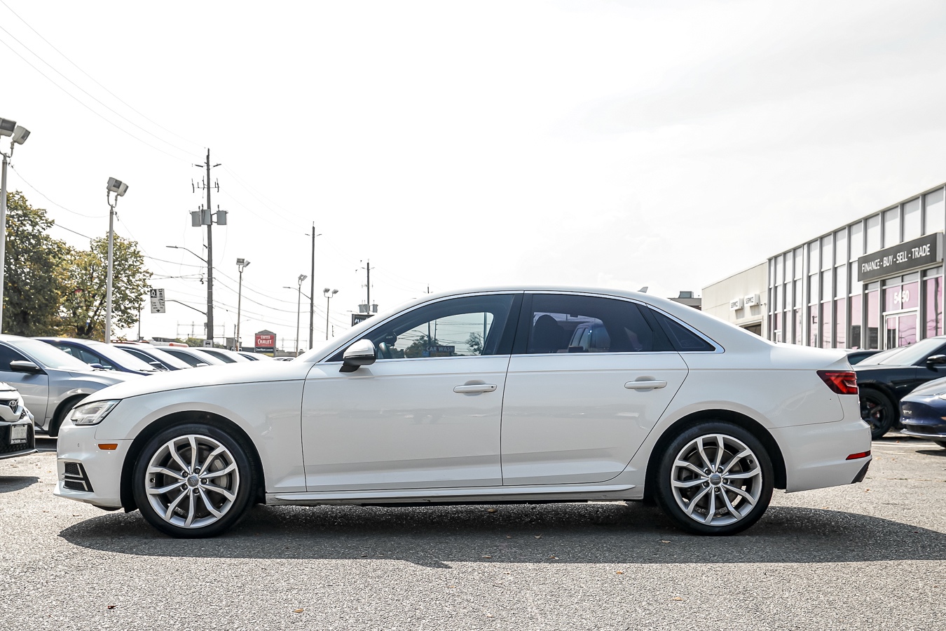 /ontarioqualitymotorsetobicoke/2018-Audi-A4-0796610982524224.jpg