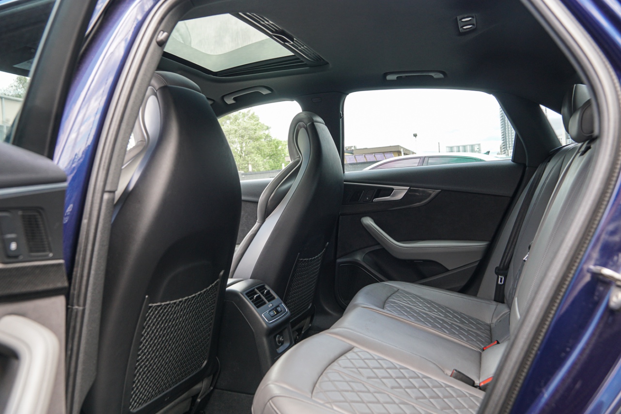 /ontarioqualitymotorsetobicoke/2018-Audi-S4-09743804565974812.jpg