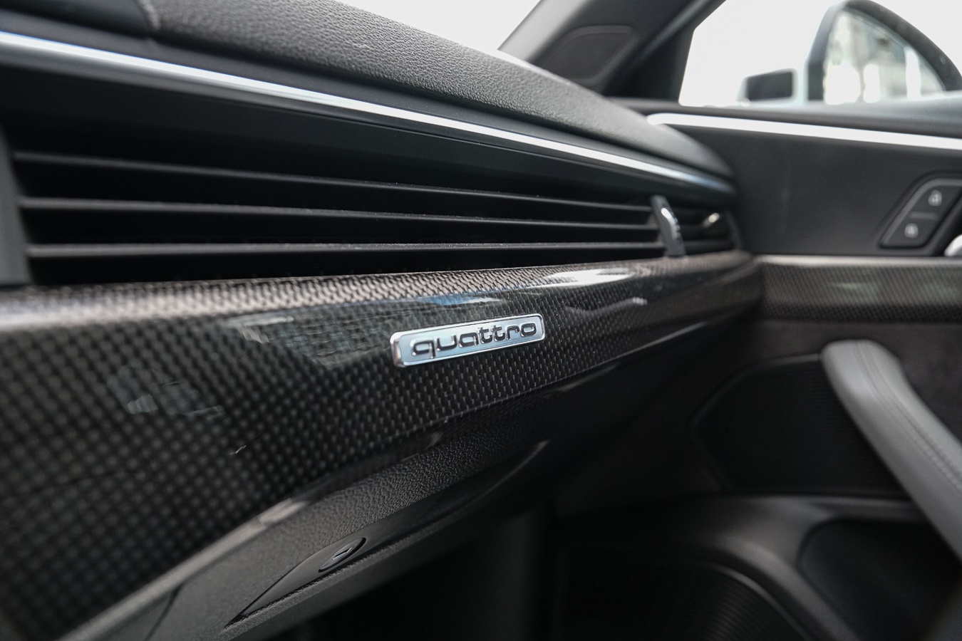 /ontarioqualitymotorsetobicoke/2018-Audi-S4-22850929456139735.jpg