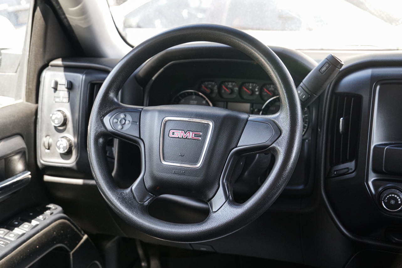 /ontarioqualitymotorsetobicoke/2018-GMC-Sierra1500-2577118841009396.jpg