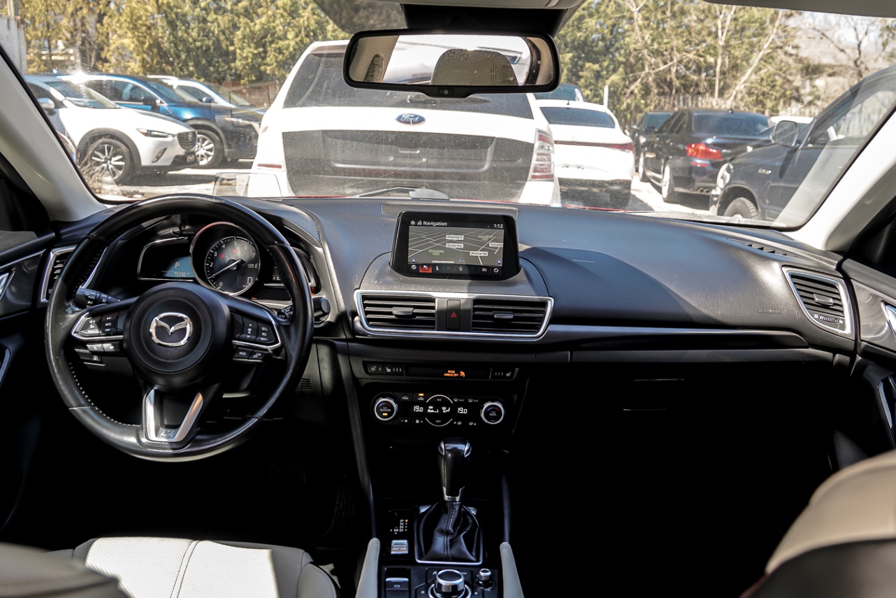 /ontarioqualitymotorsetobicoke/2018-Mazda-Mazda3-4625844748921959.jpg