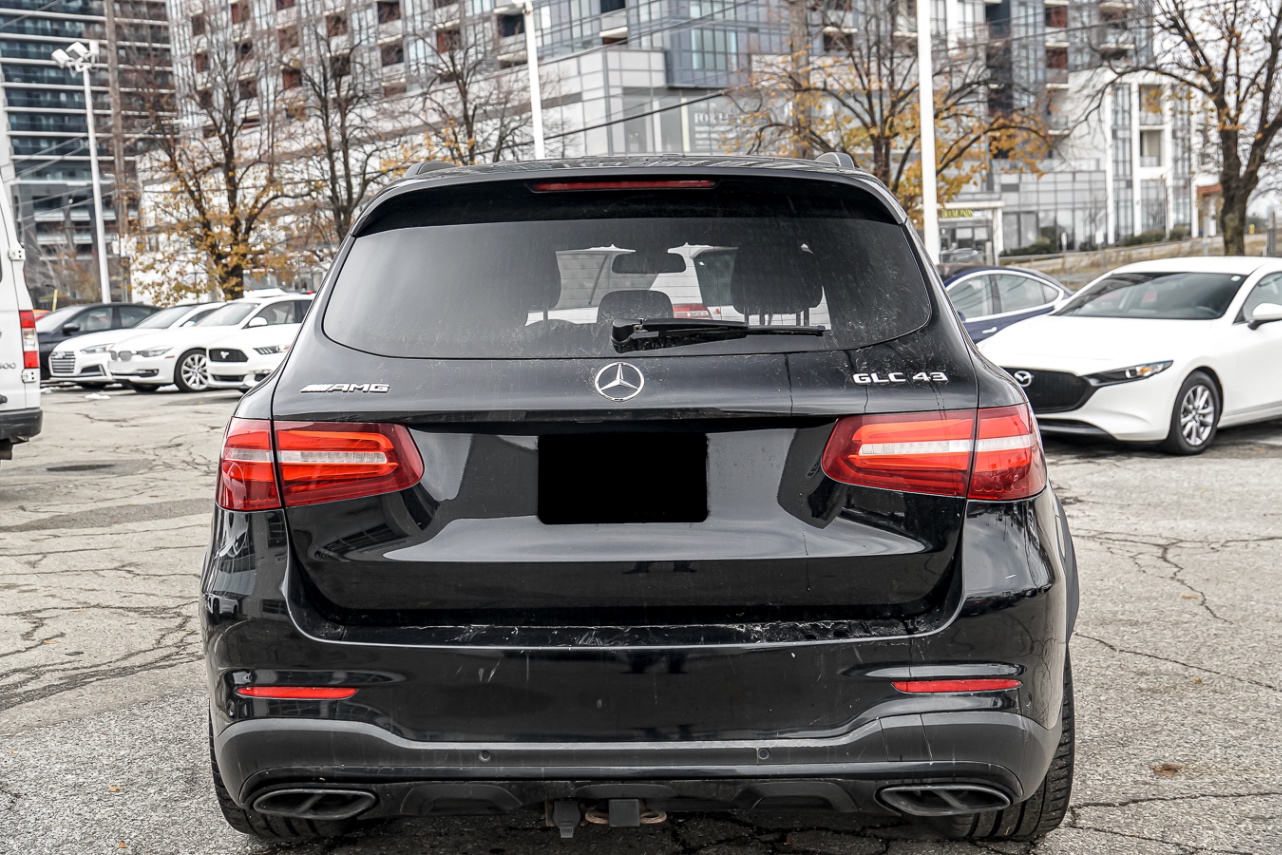 /ontarioqualitymotorsetobicoke/2018-Mercedes-Benz-GLC-class-48458004539133004.jpg