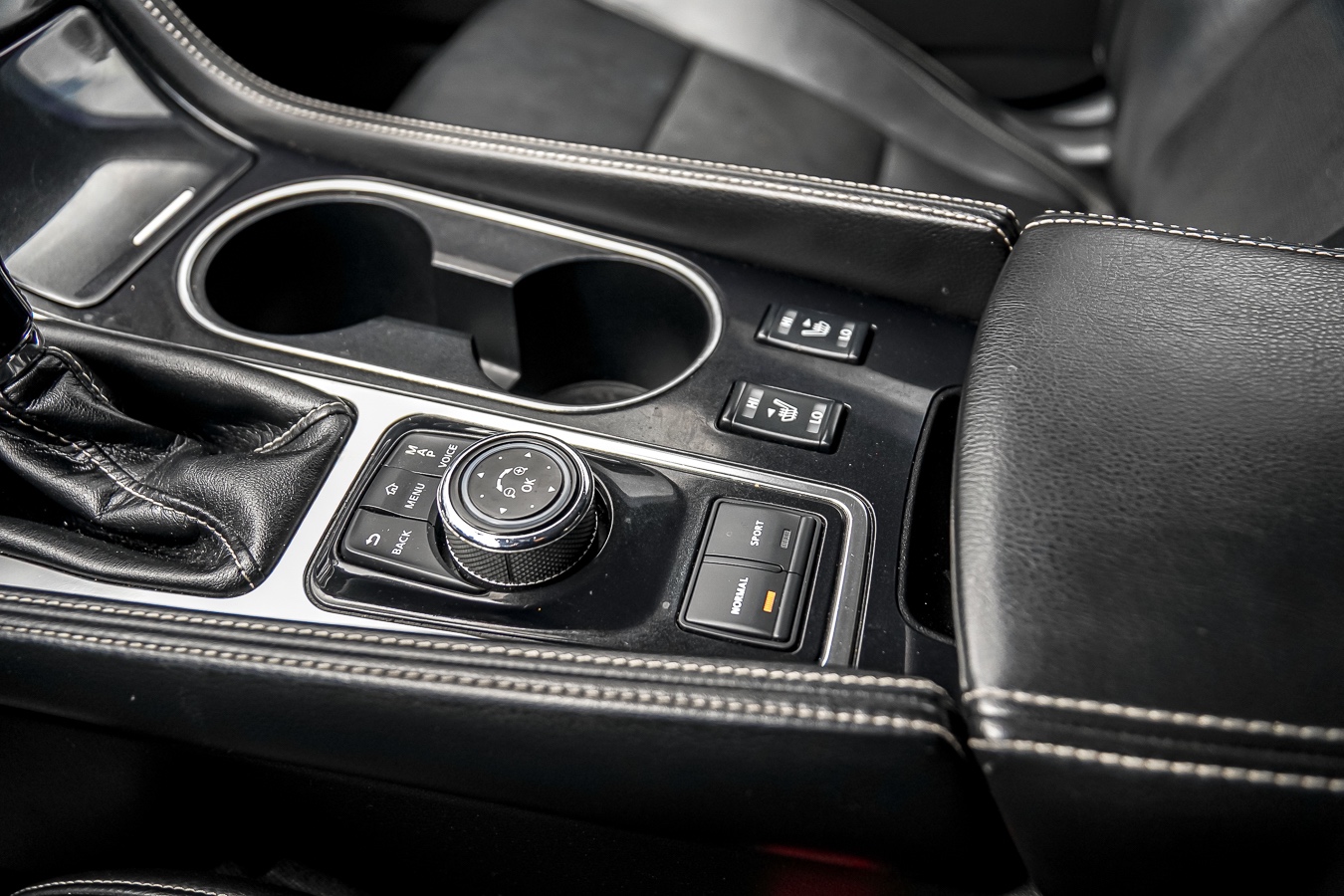 /ontarioqualitymotorsetobicoke/2018-Nissan-Maxima-07215452928906707.jpg